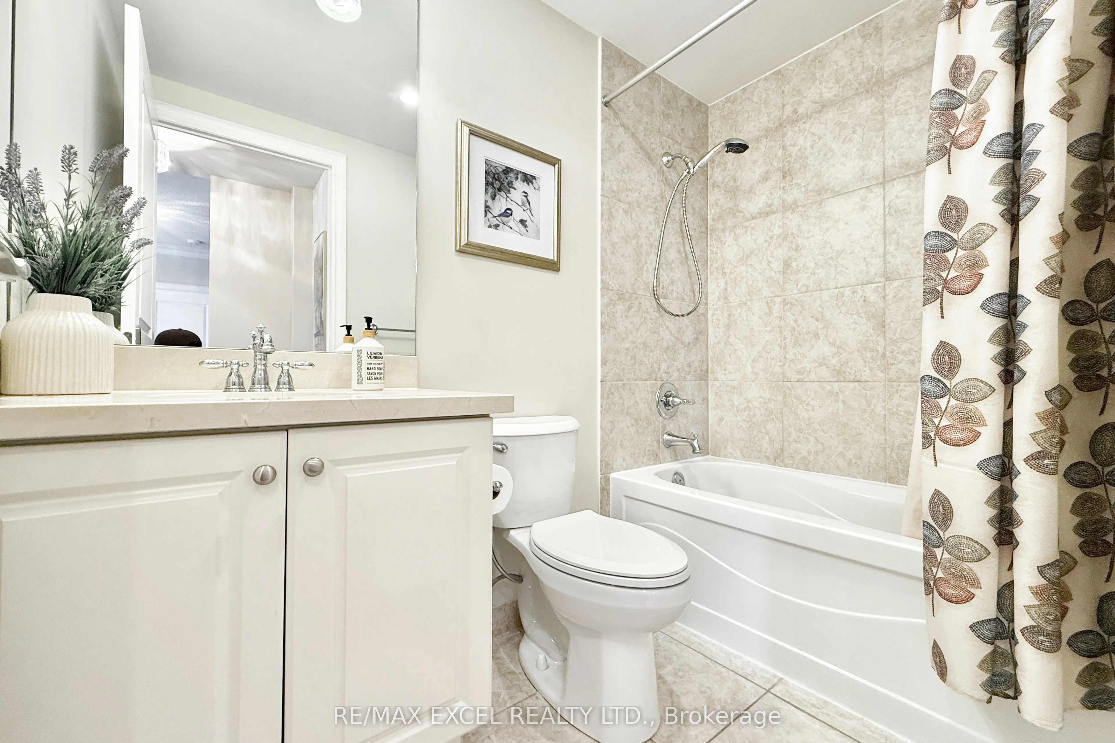 10101 Yonge Street N, #408