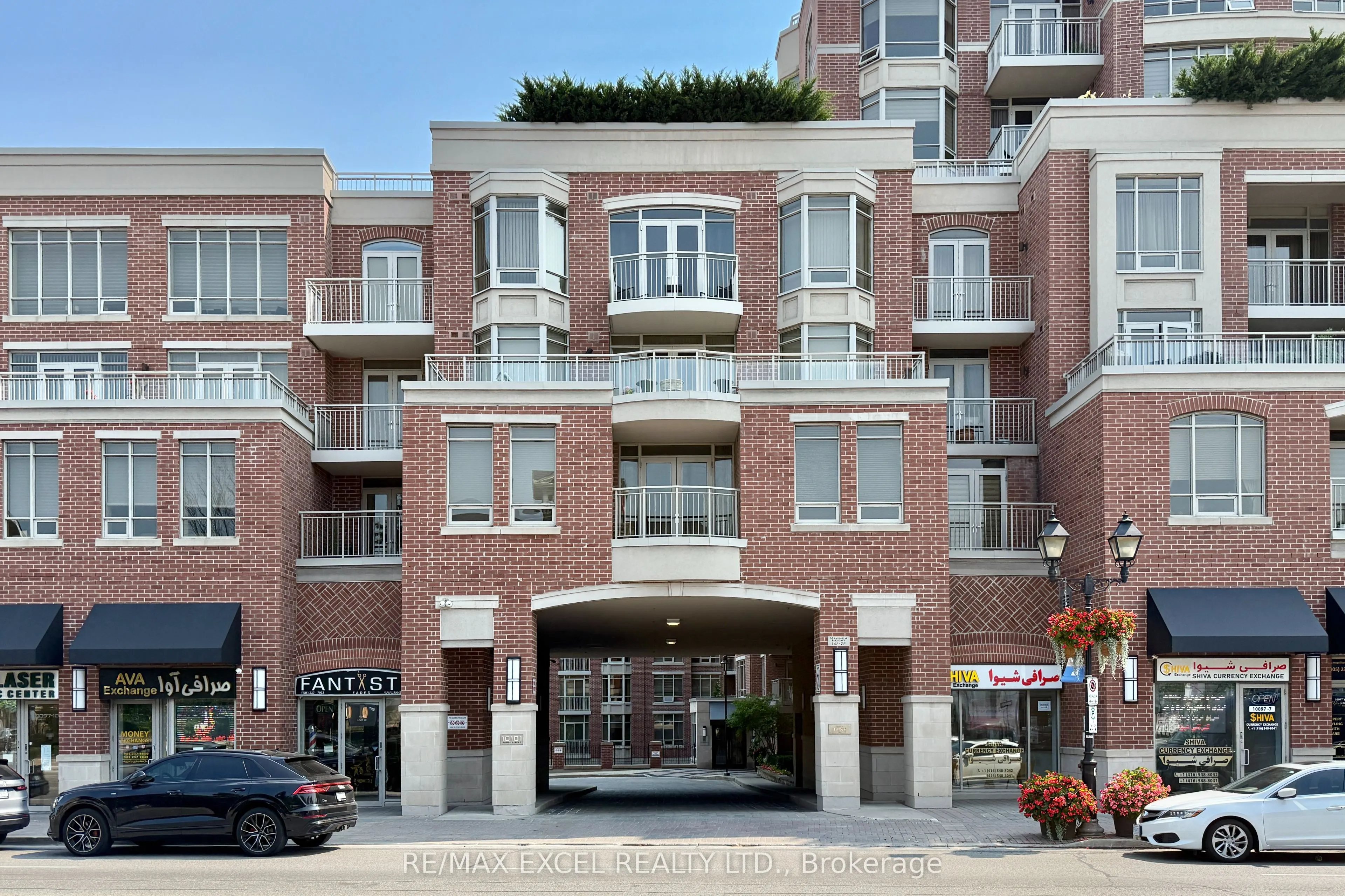 10101 Yonge Street N, #408