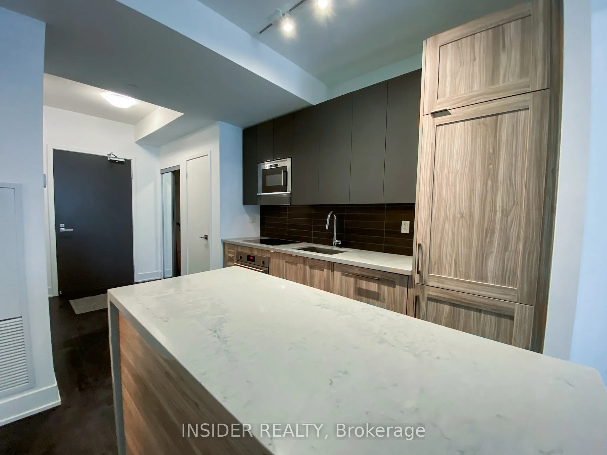 2908 Highway 7 Avenue W, #306
