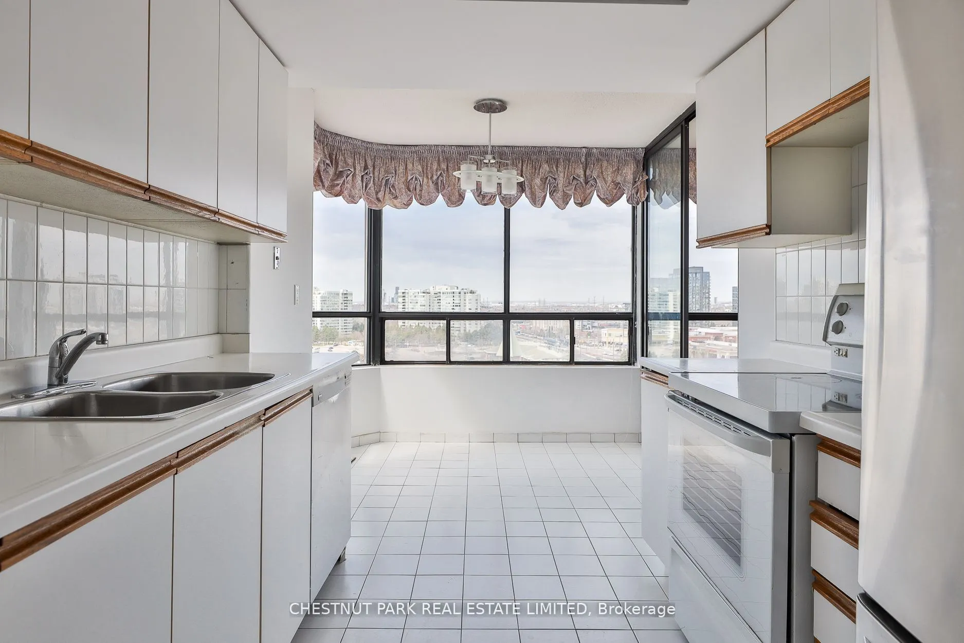 7601 Bathurst Street, #1109