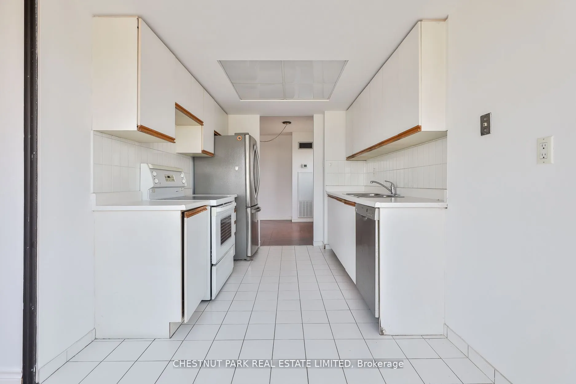 7601 Bathurst Street, #1109