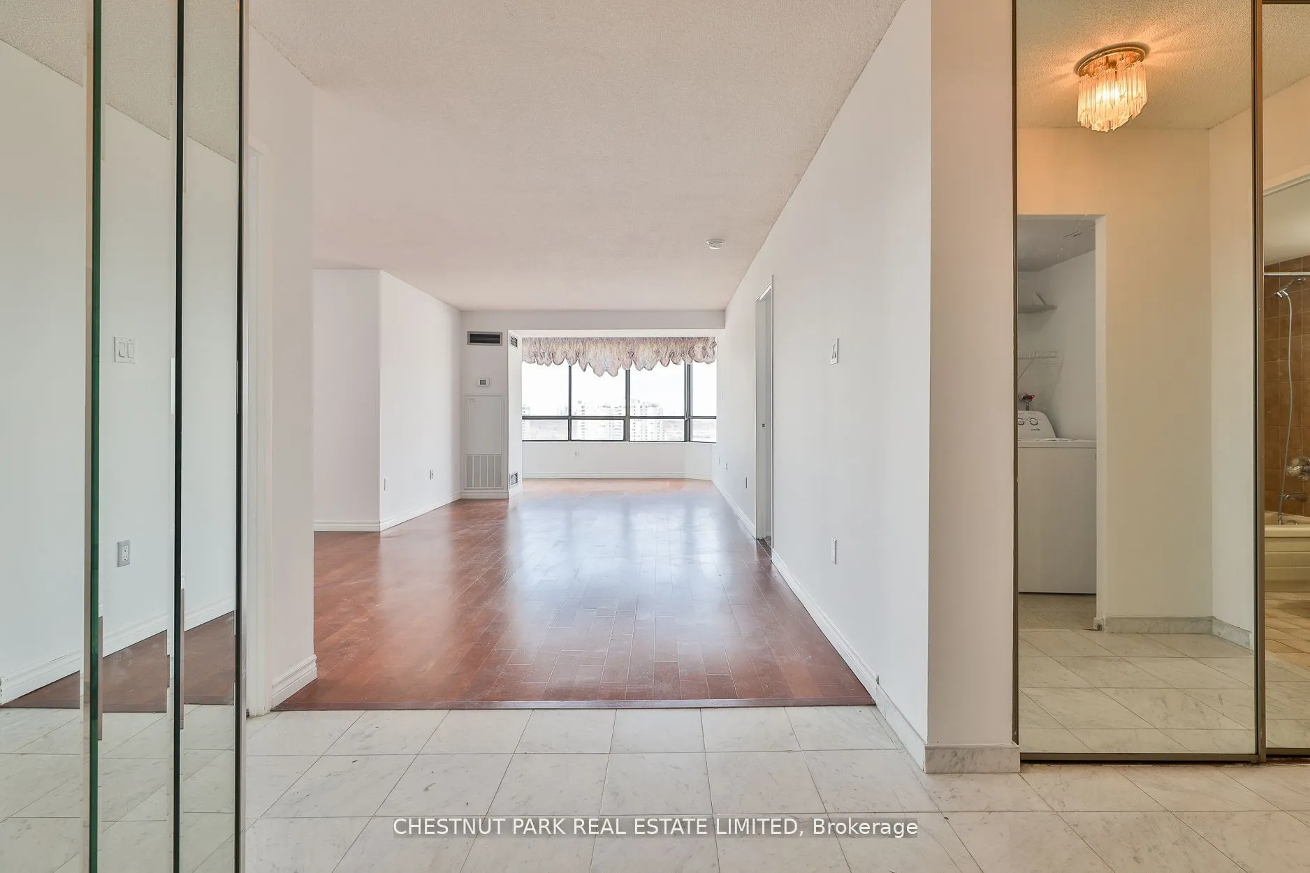 7601 Bathurst Street, #1109