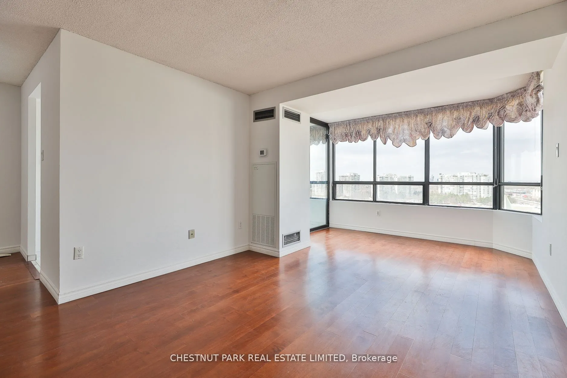 7601 Bathurst Street, #1109