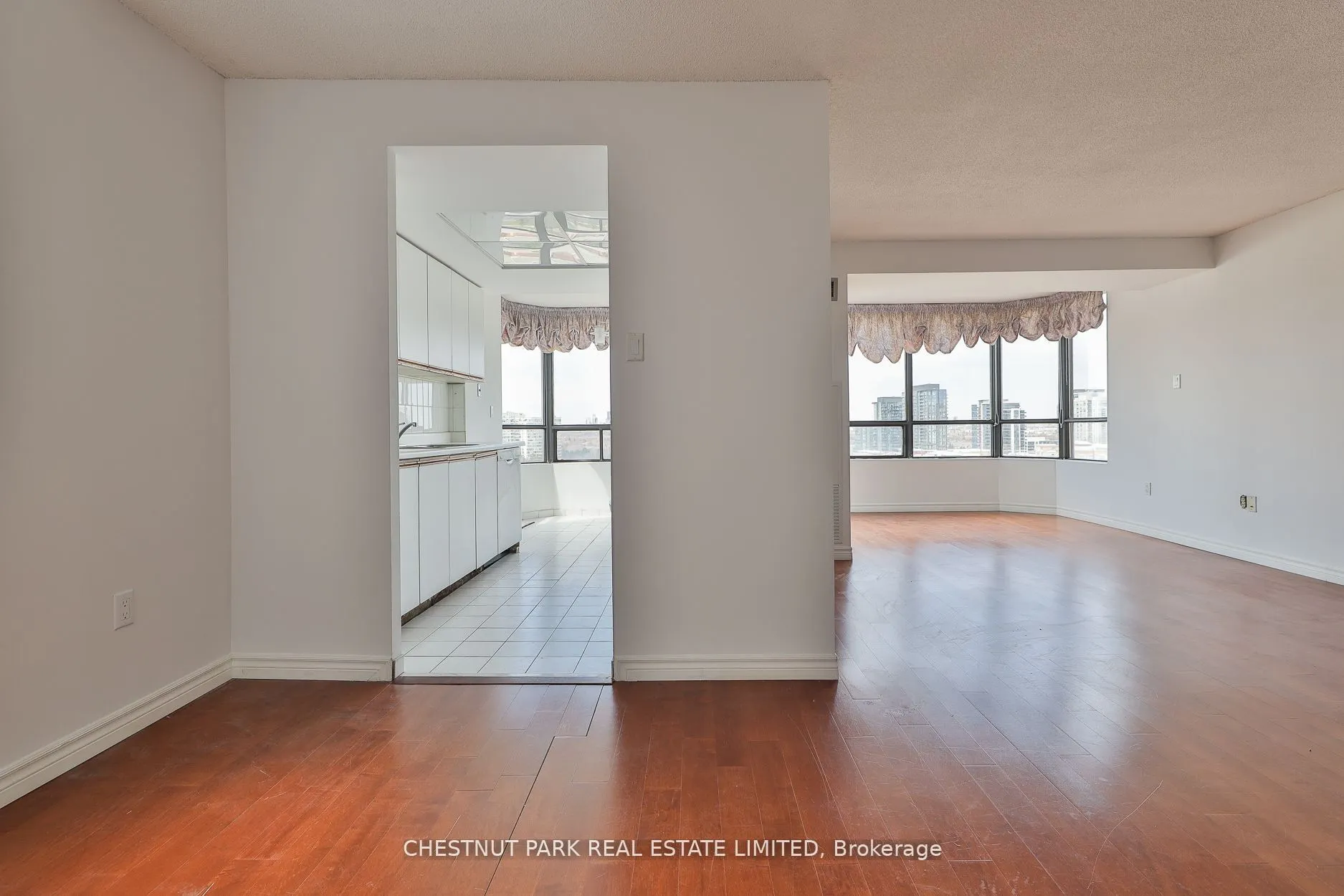 7601 Bathurst Street, #1109