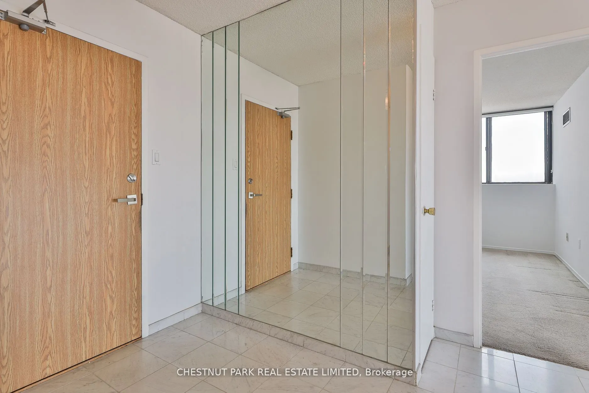 7601 Bathurst Street, #1109