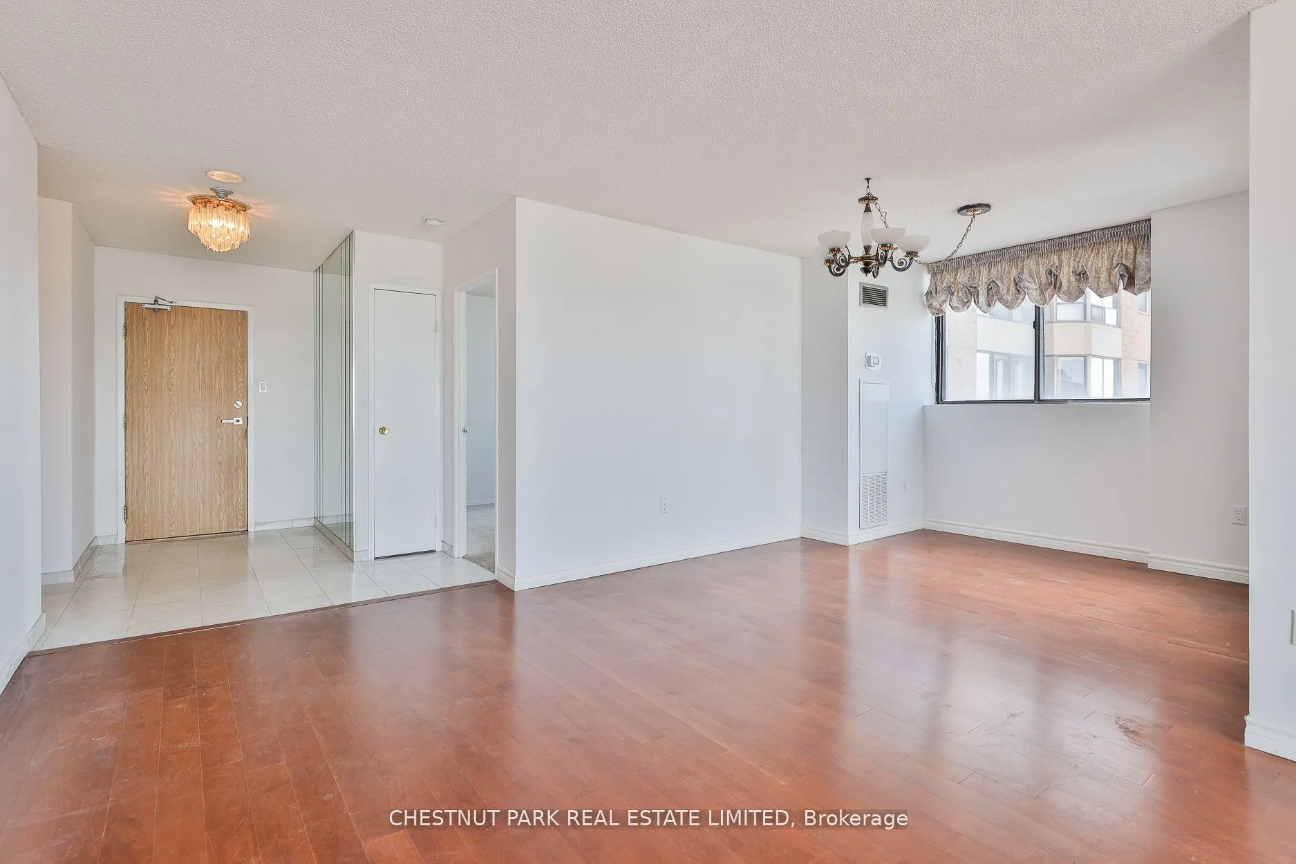 7601 Bathurst Street, #1109
