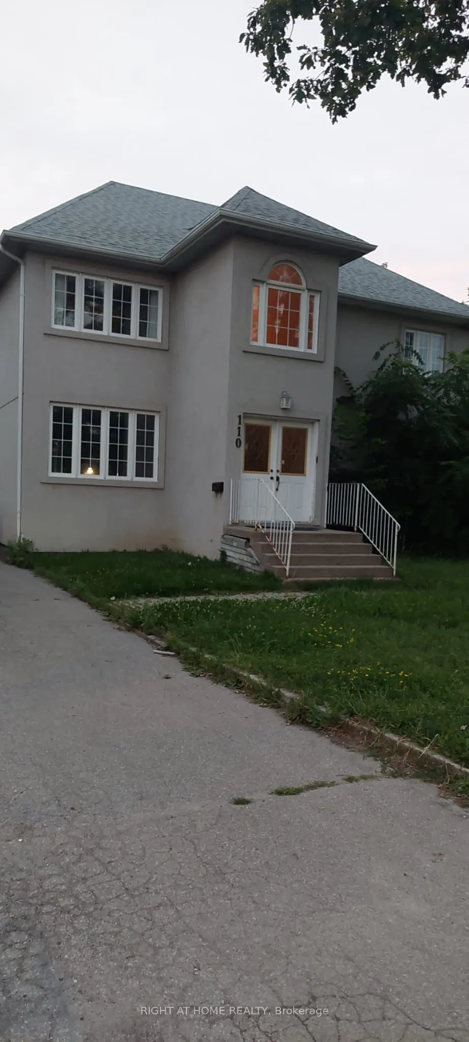 110 weldrick Road W