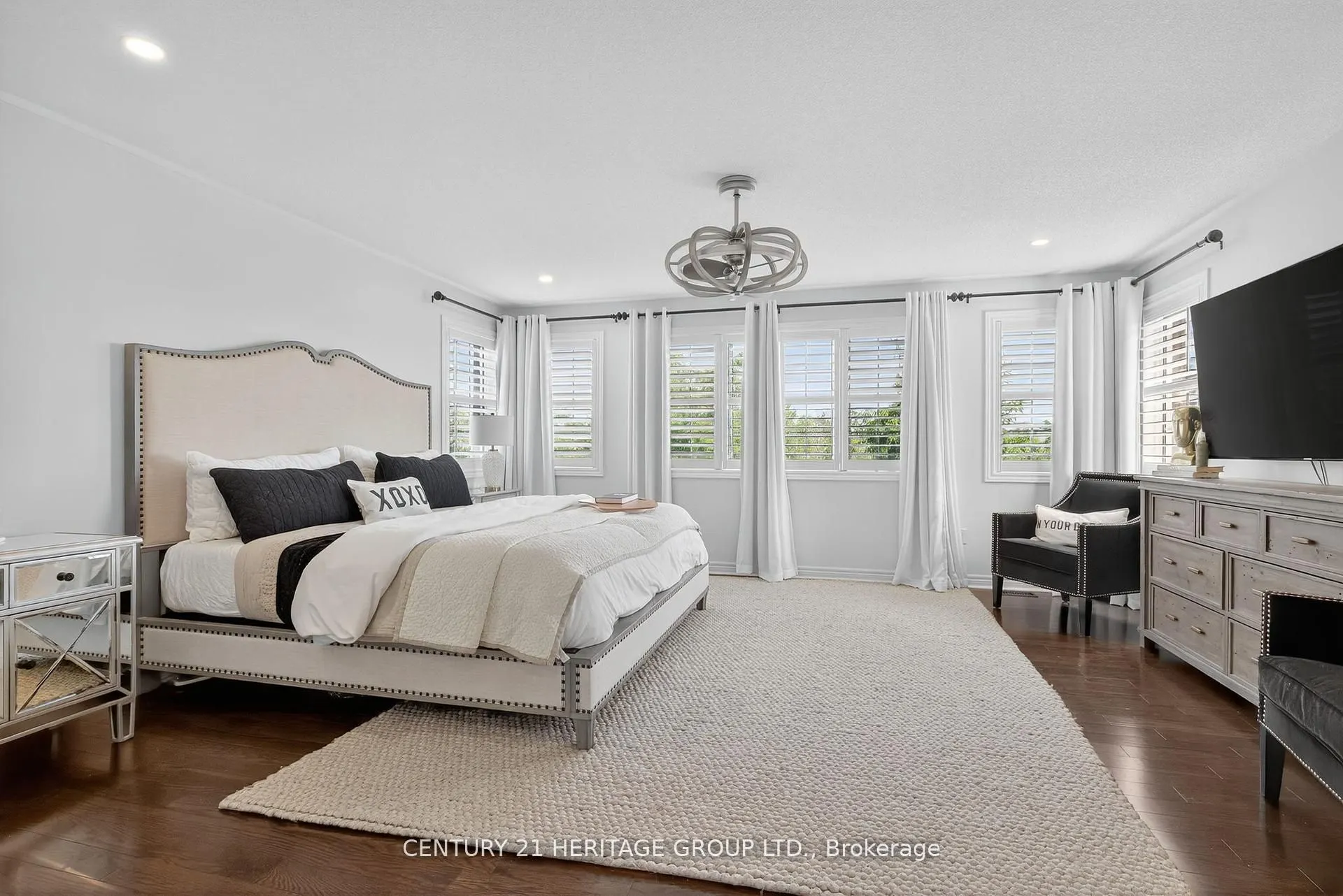 56 Cousteau Drive
