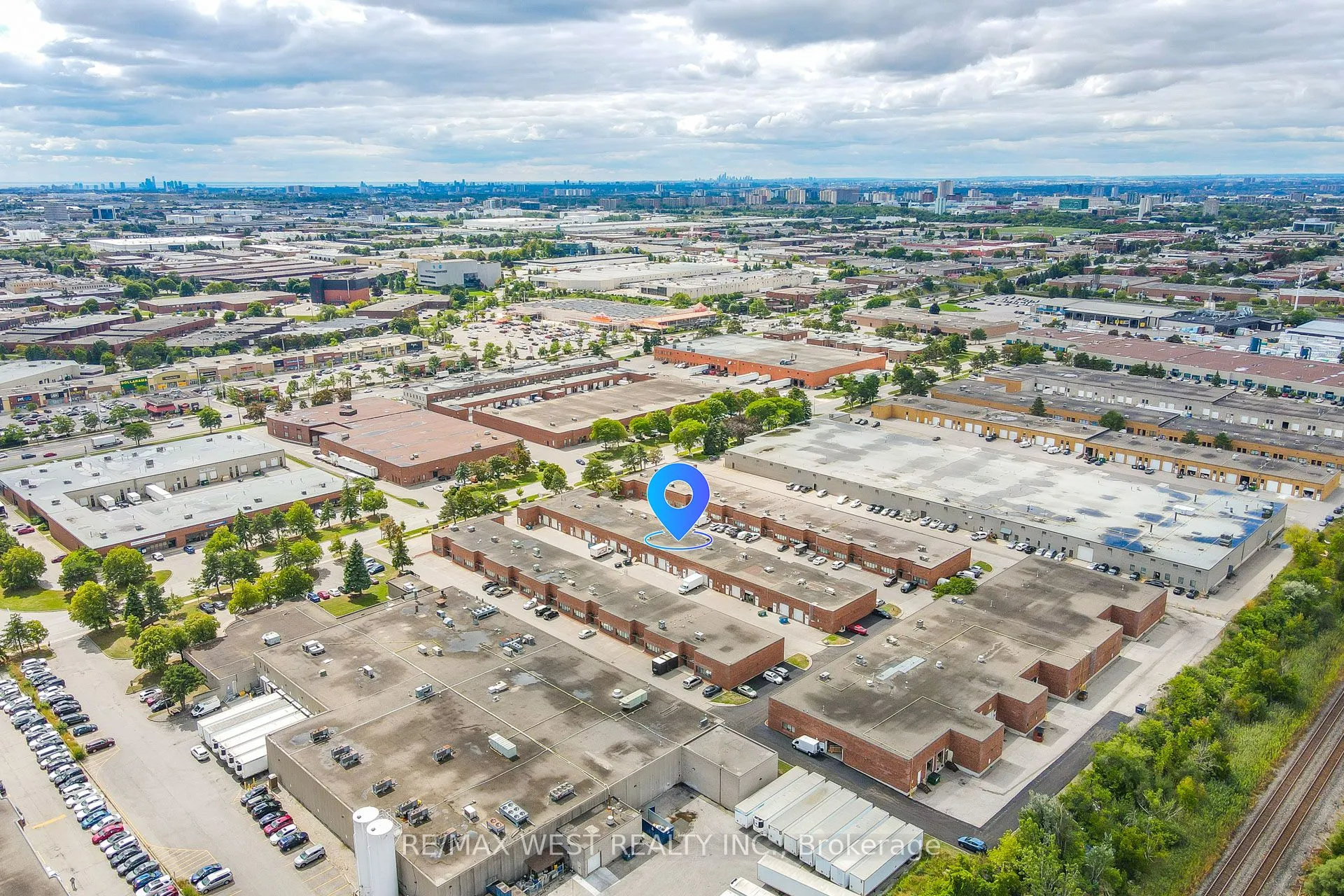 116 Viceroy Road, #8