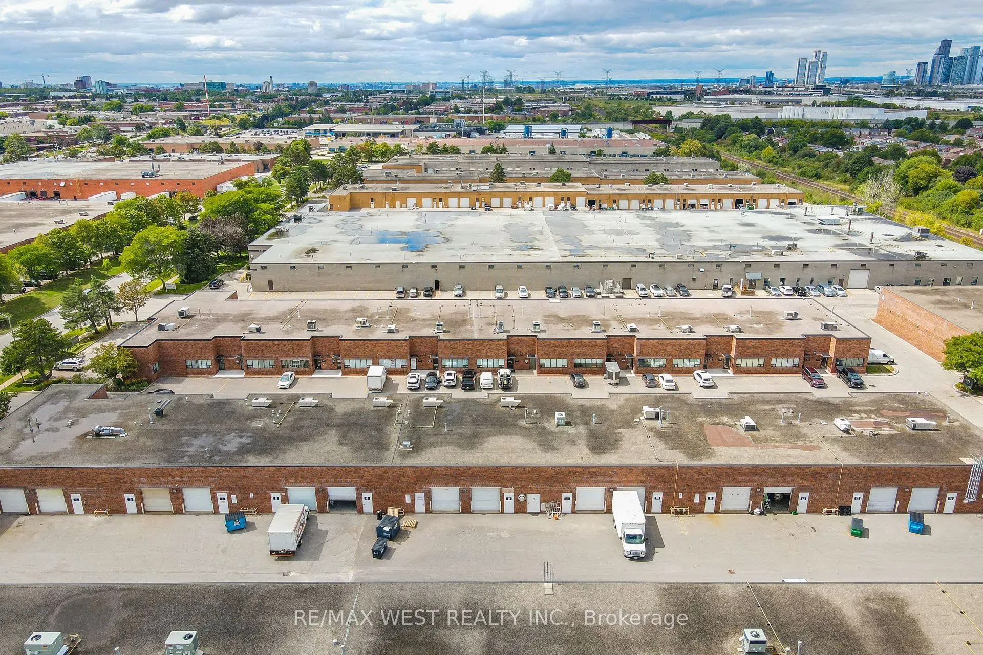 116 Viceroy Road, #8