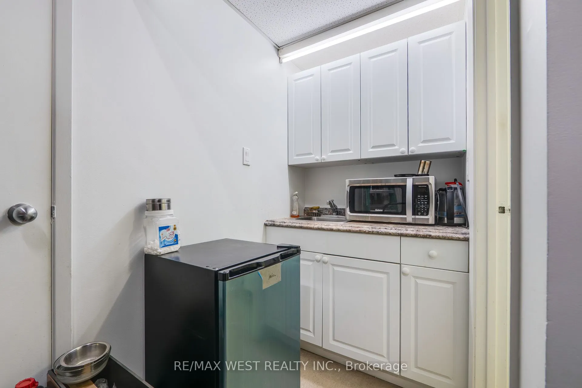 116 Viceroy Road, #8
