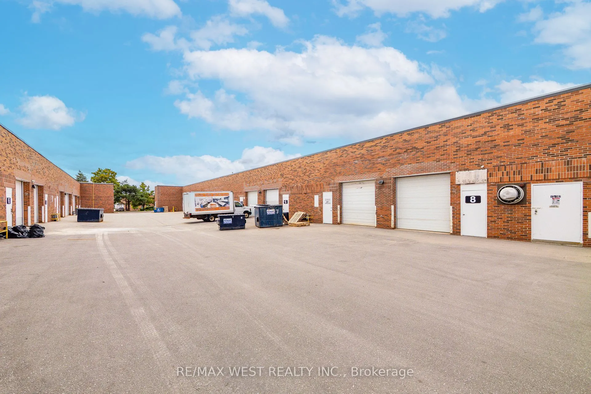 116 Viceroy Road, #8