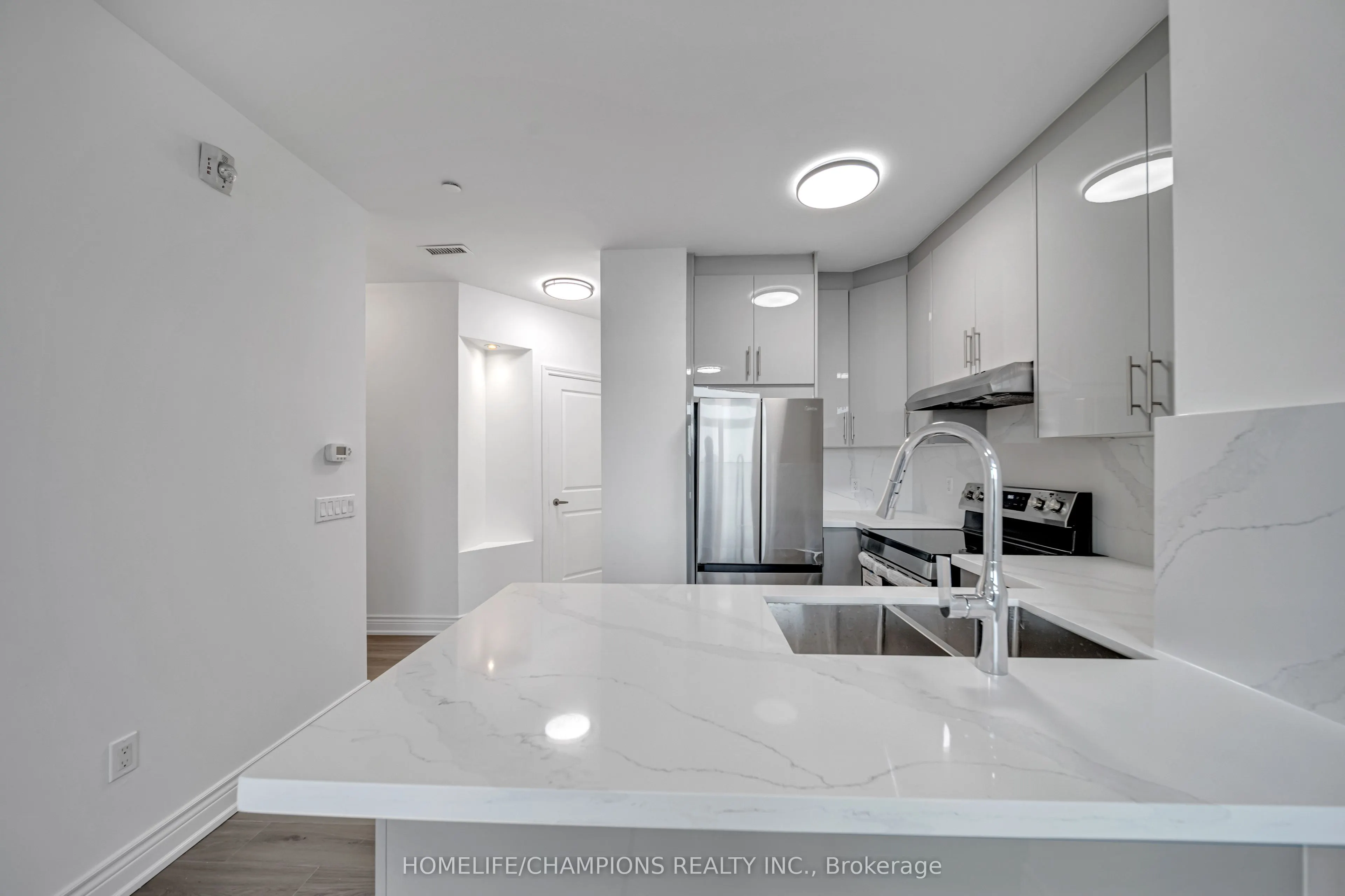 7325 Markham Road, #320
