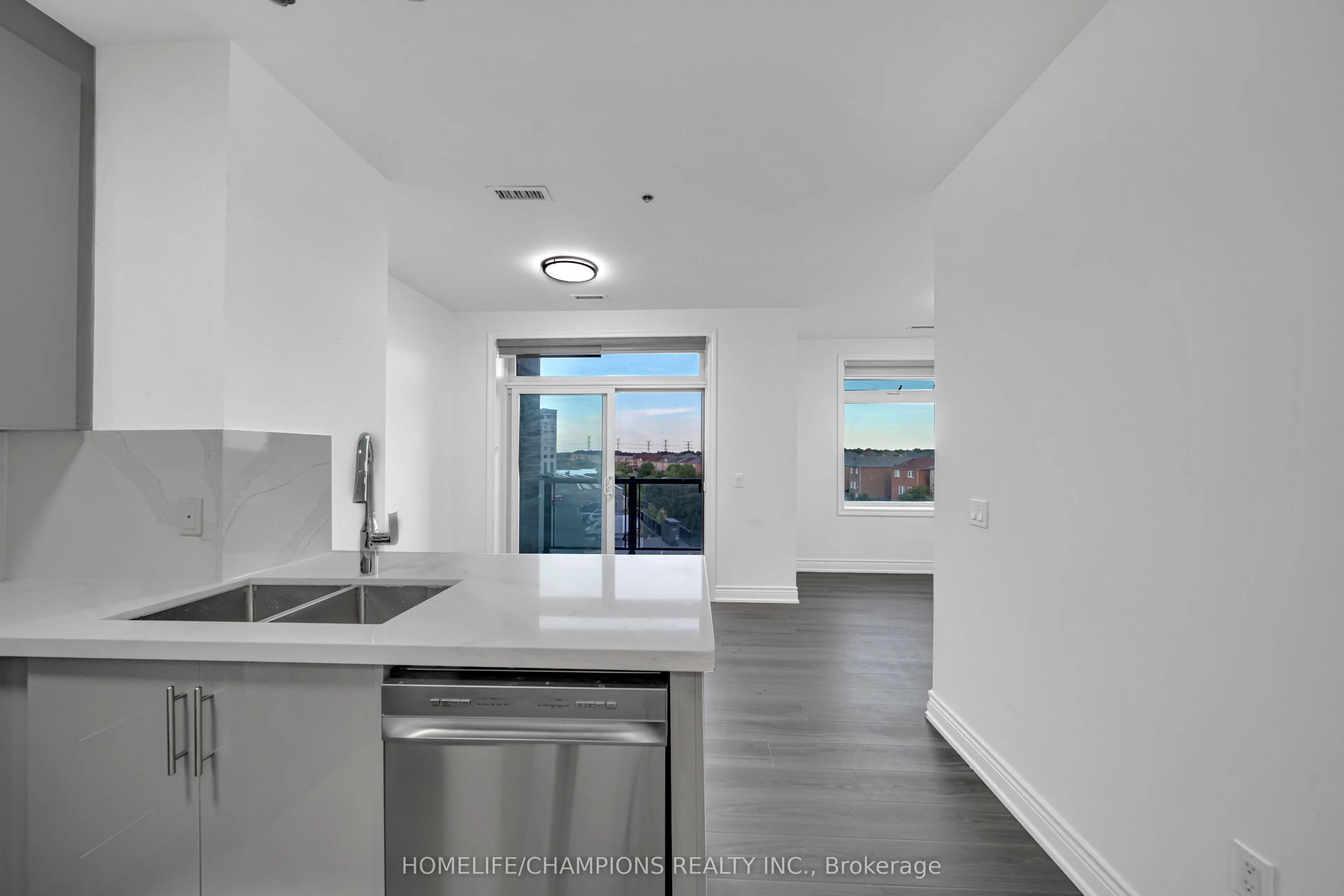 7325 Markham Road, #320