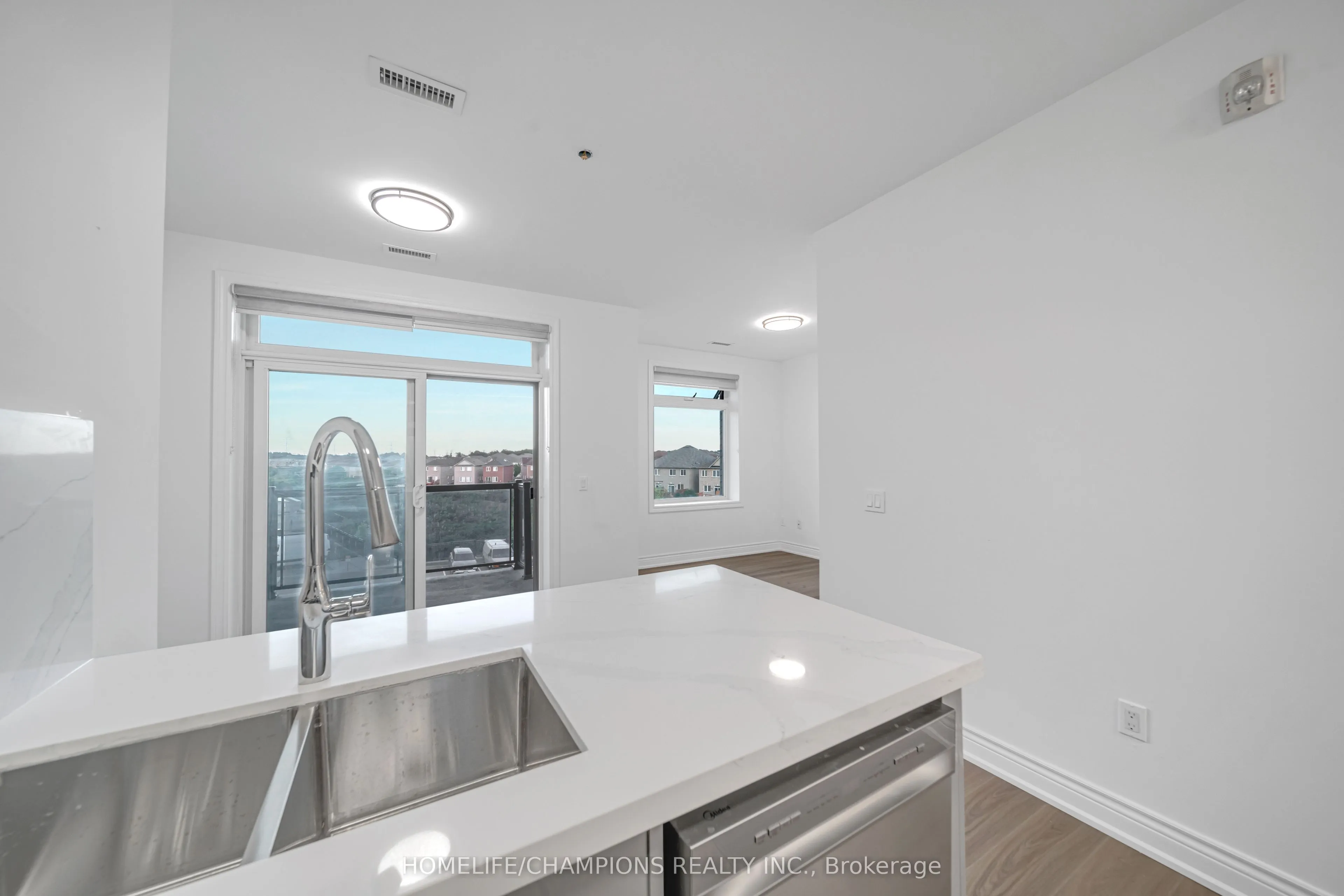 7325 Markham Road, #320