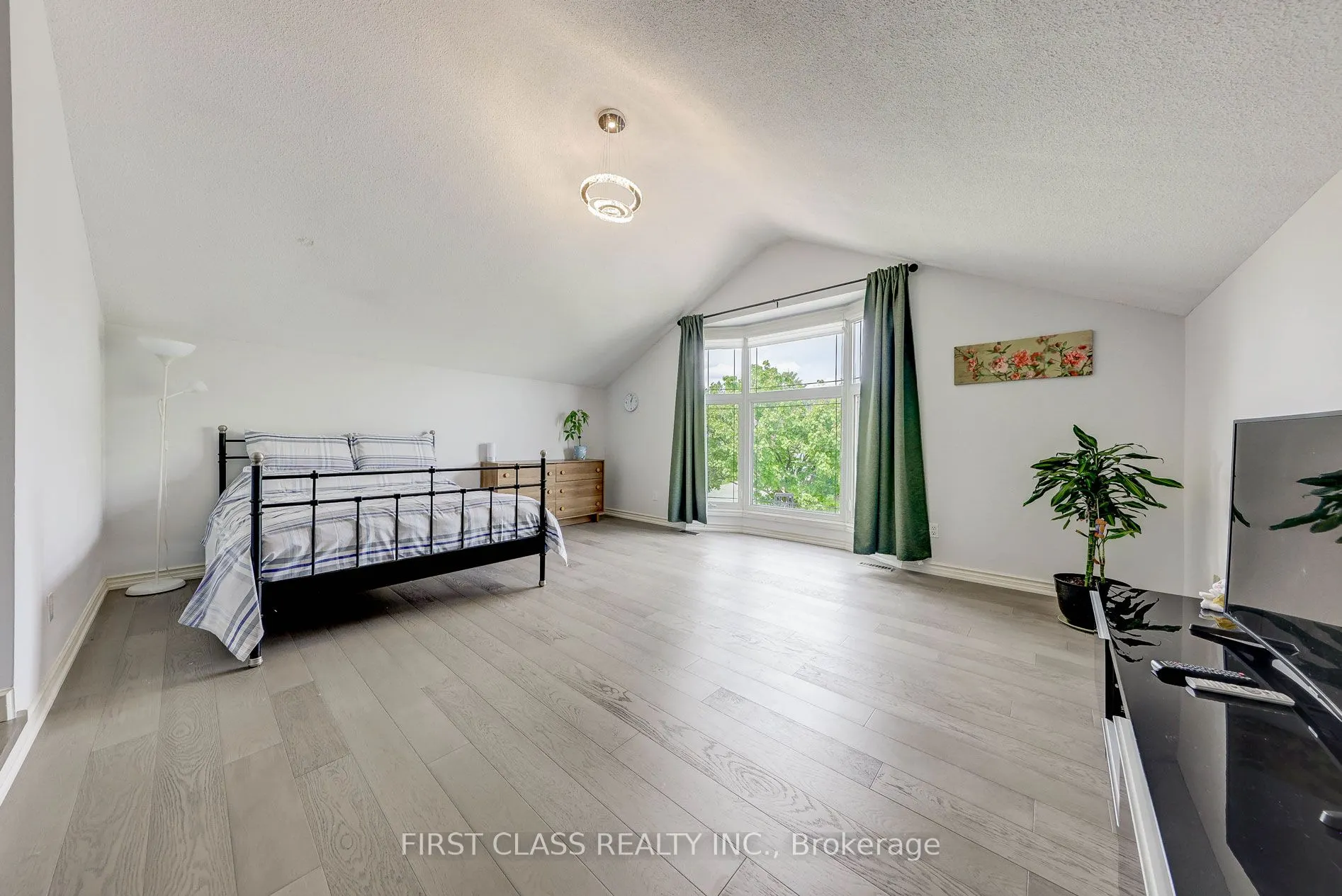 449 Alex Doner Drive