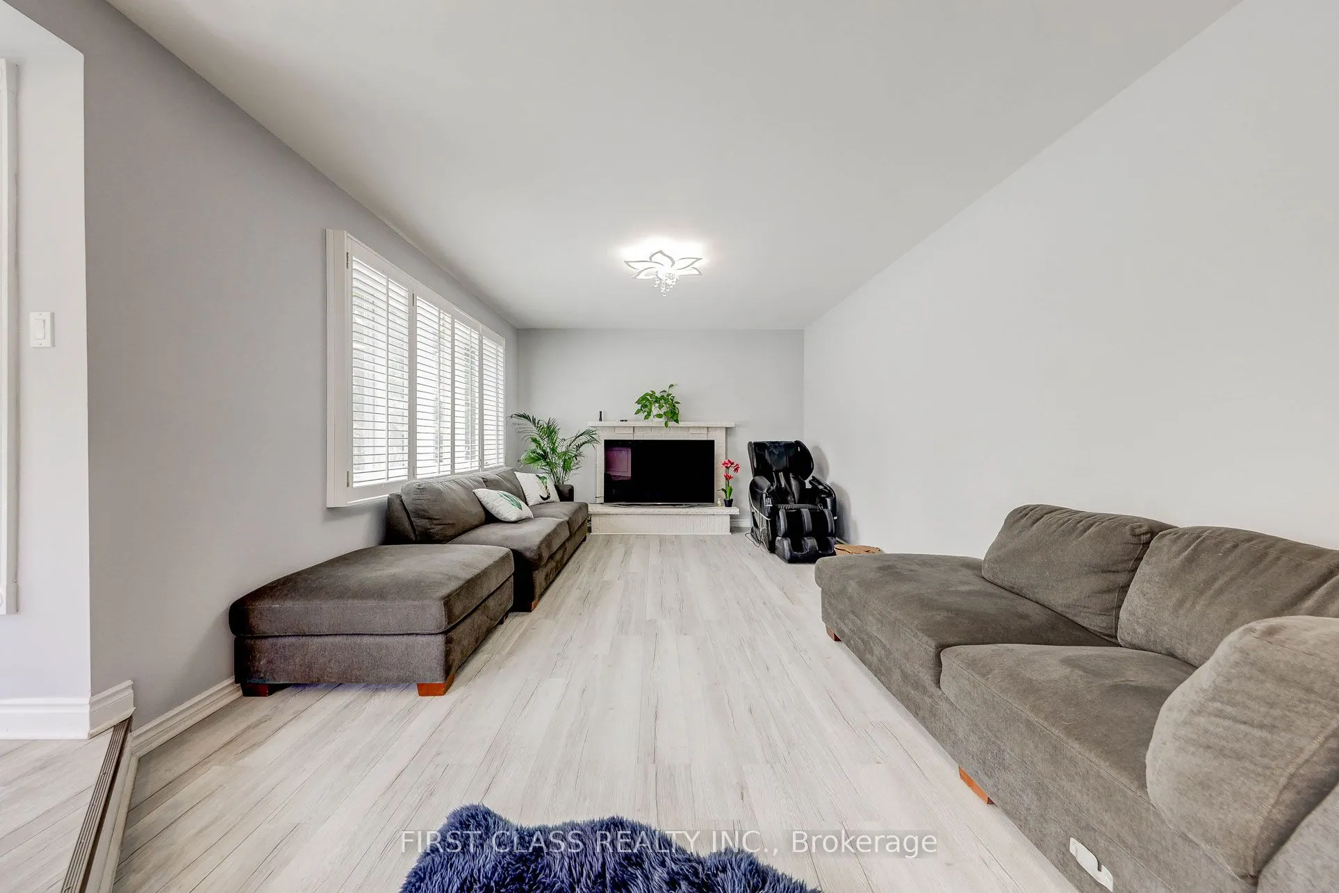 449 Alex Doner Drive