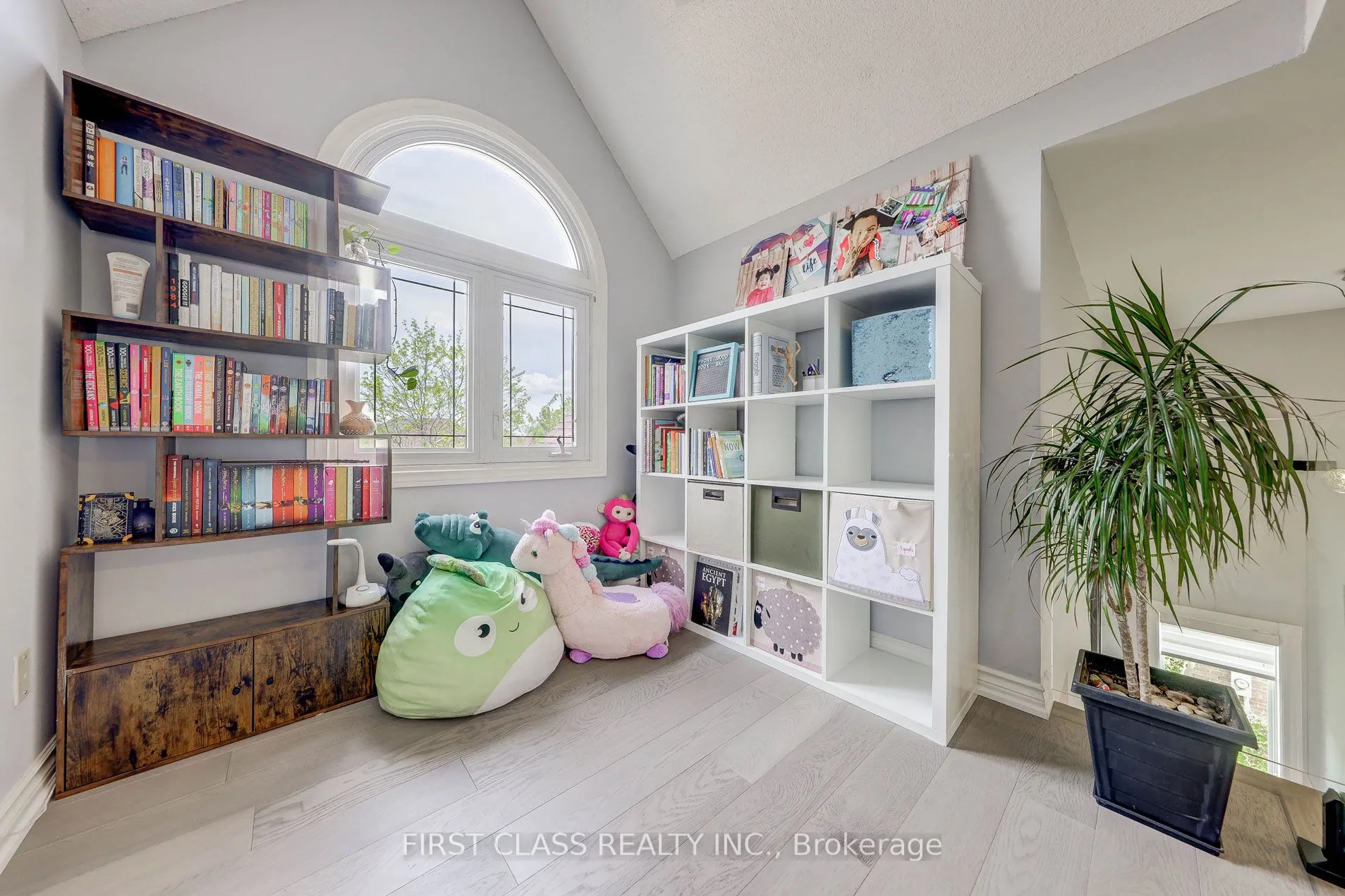 449 Alex Doner Drive