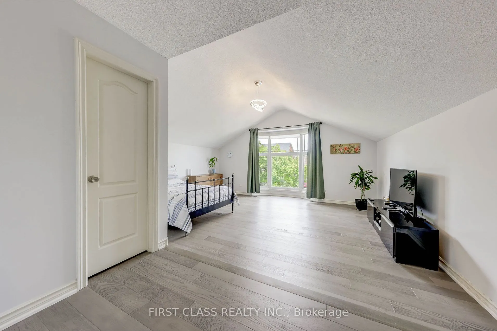 449 Alex Doner Drive