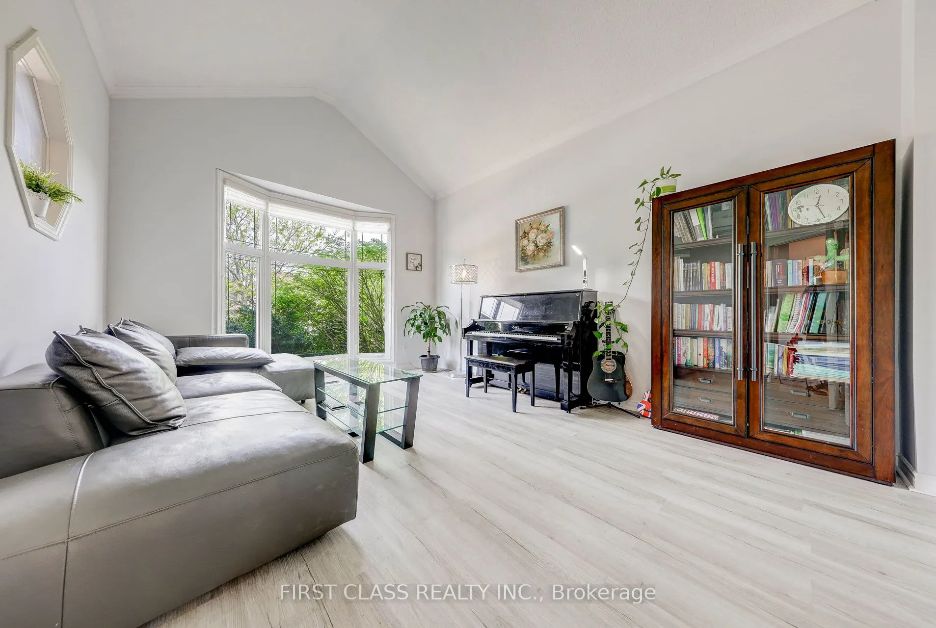 449 Alex Doner Drive