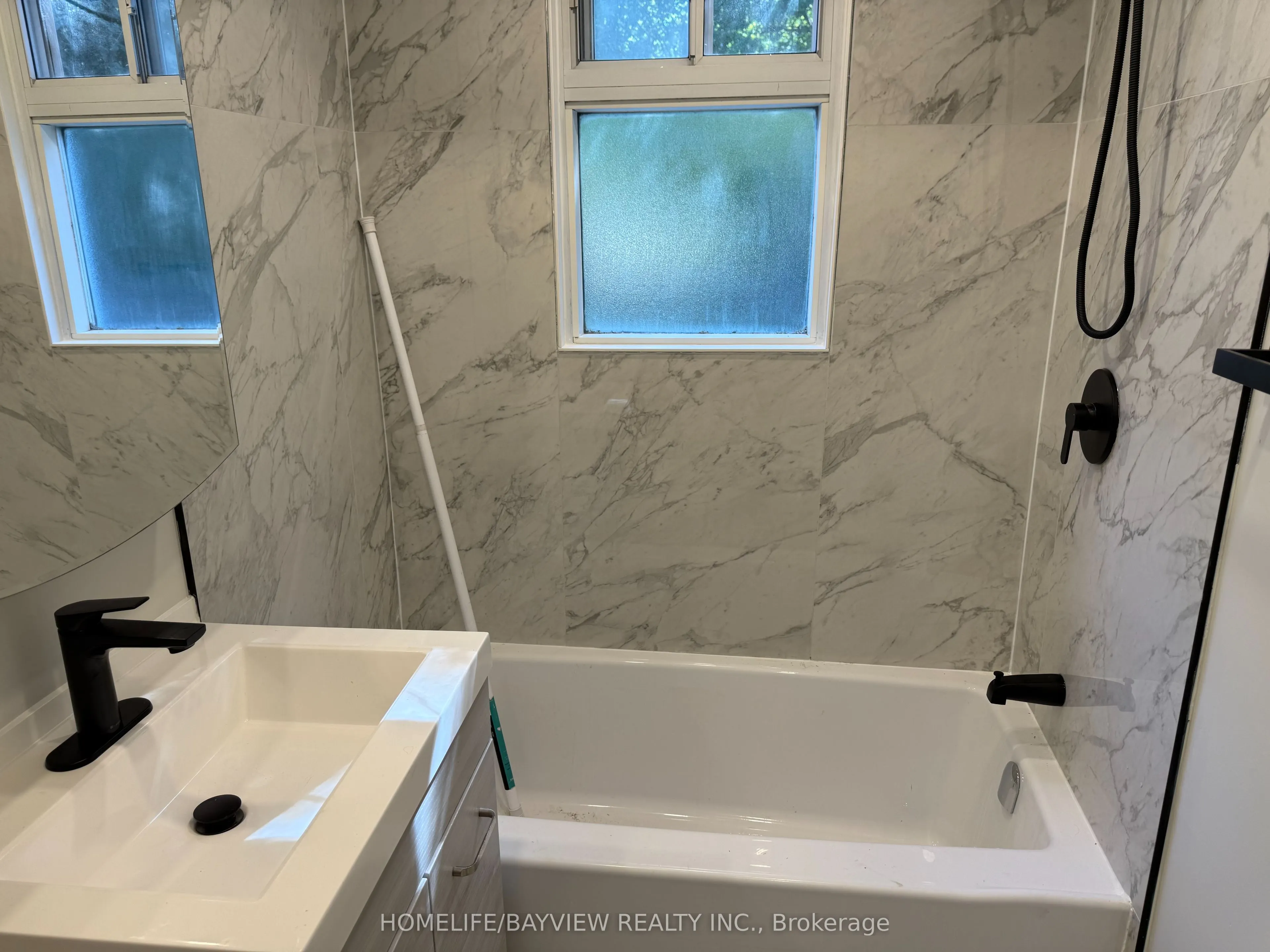 69 Woodward Avenue, #Main