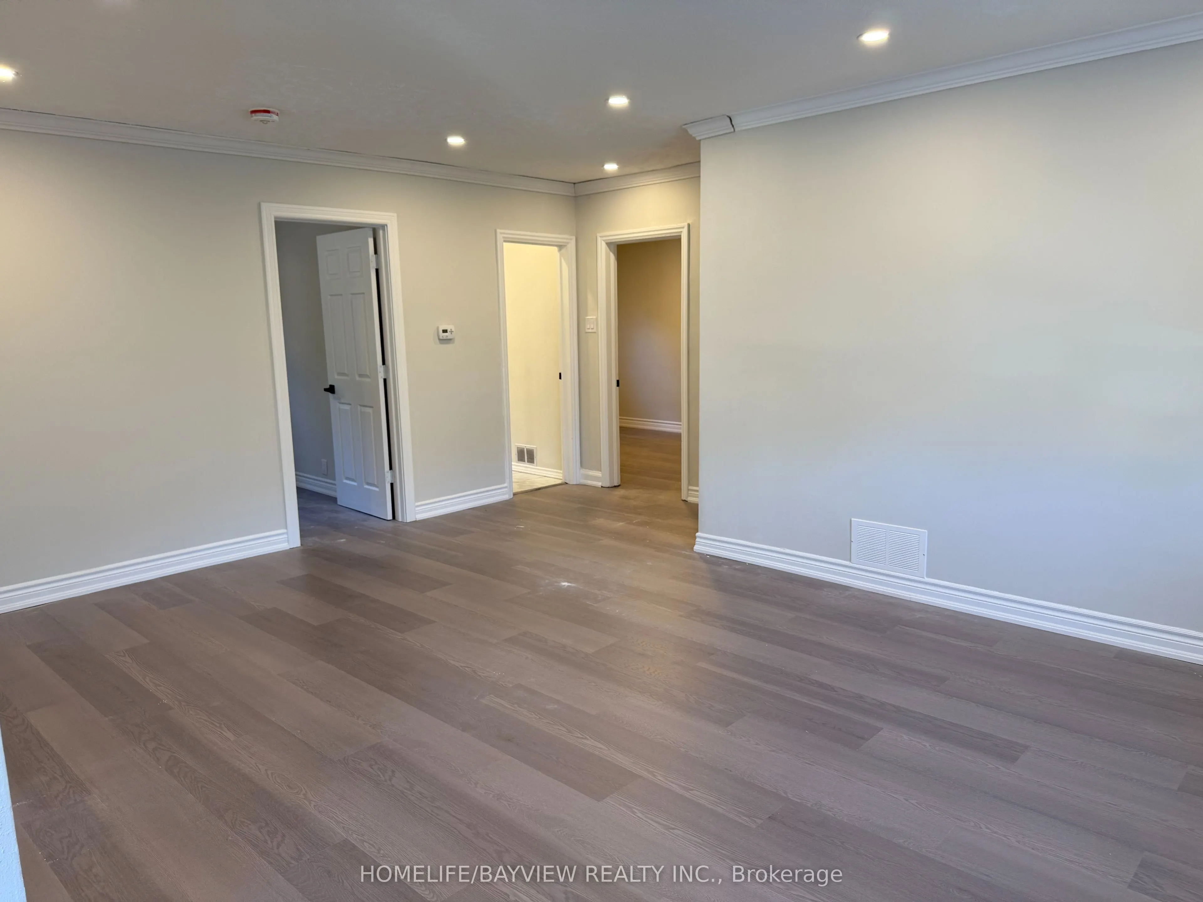 69 Woodward Avenue, #Main