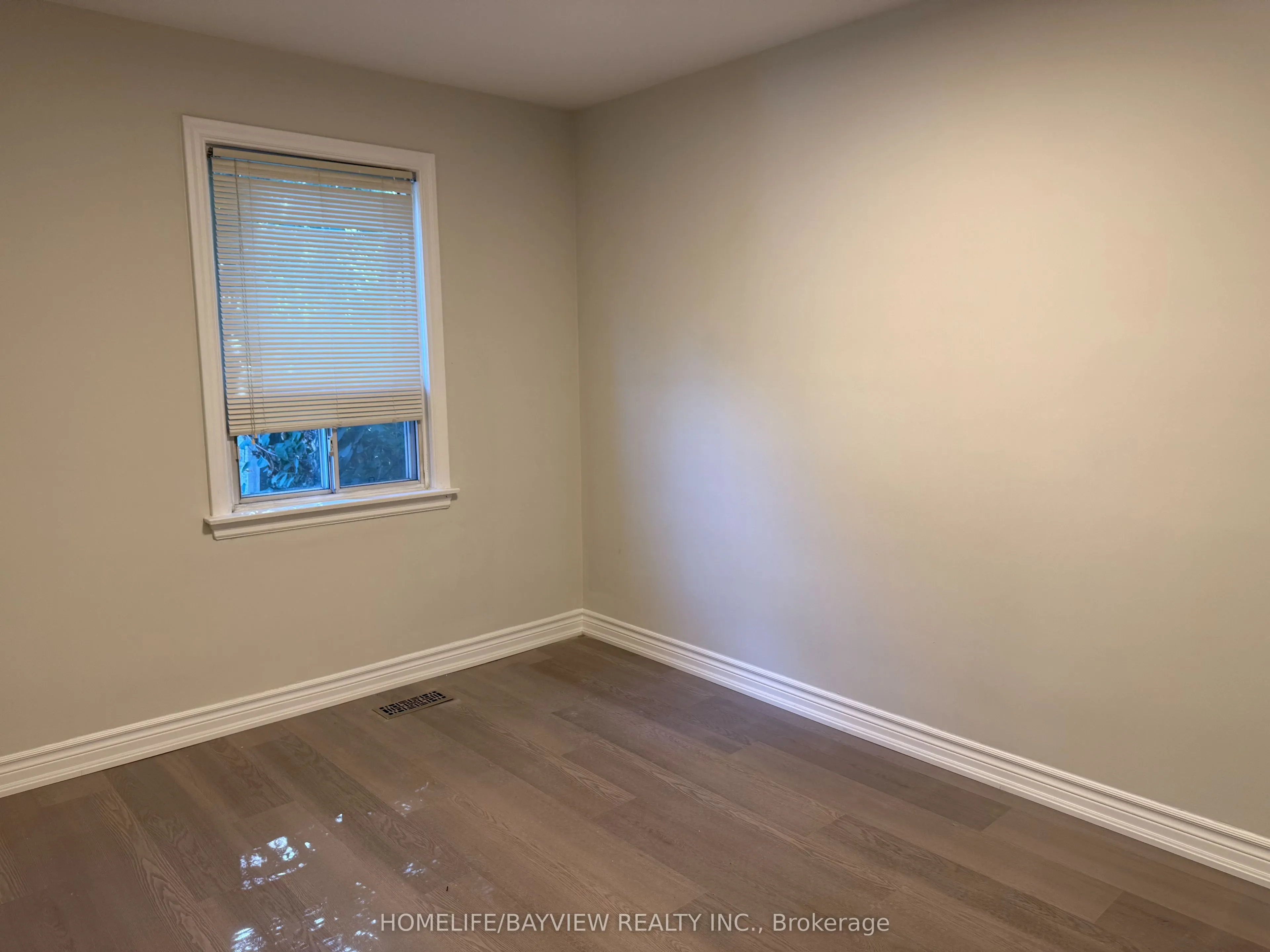 69 Woodward Avenue, #Main