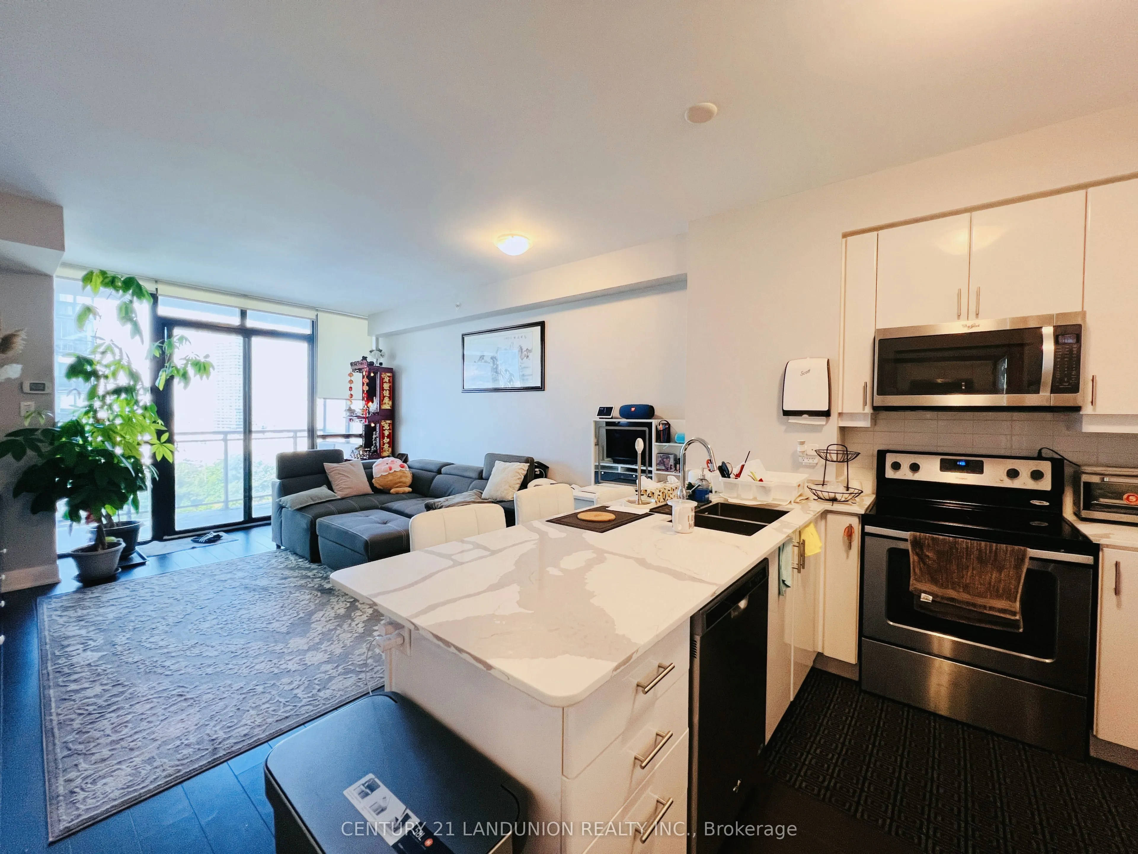 2900 Highway 7 Road, #1305