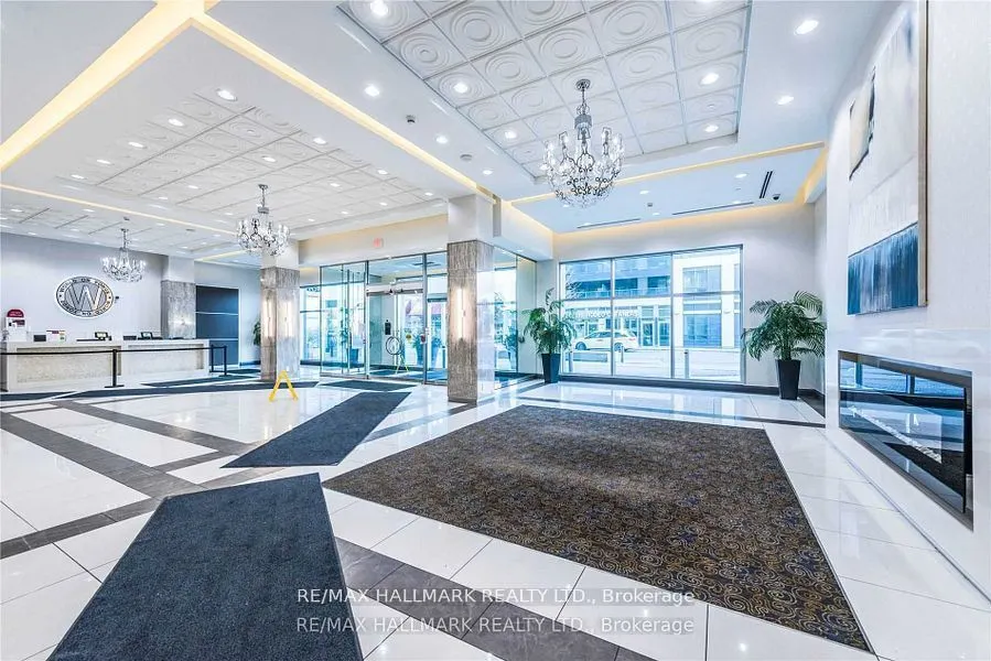7161 Yonge Street, #817