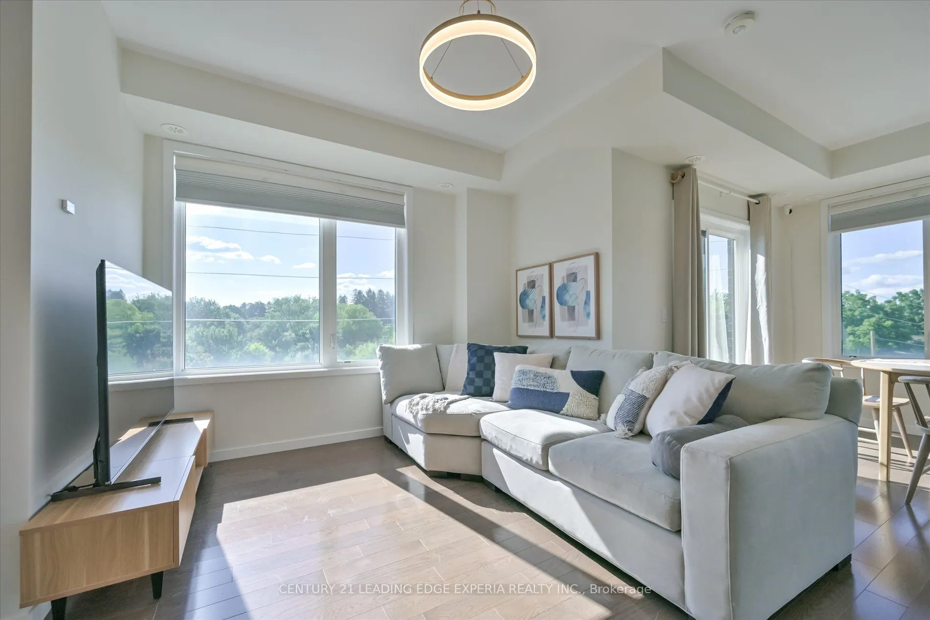 100 Alex Gardner Circle, #2