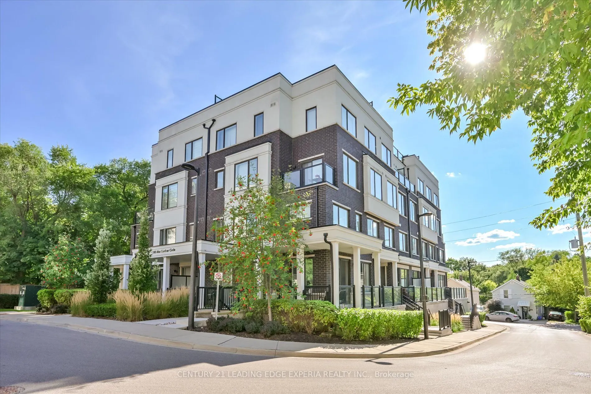 100 Alex Gardner Circle, #2