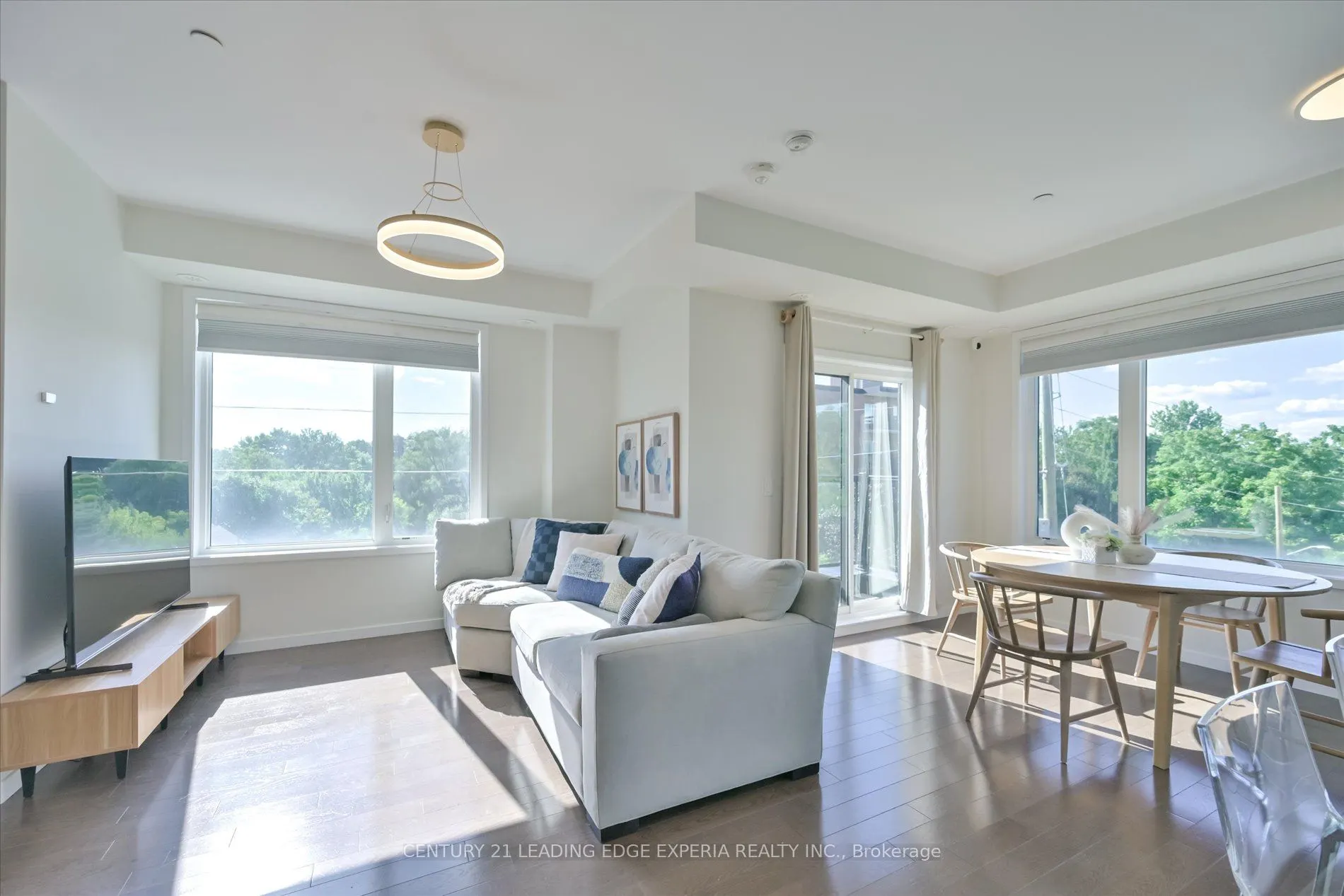 100 Alex Gardner Circle, #2