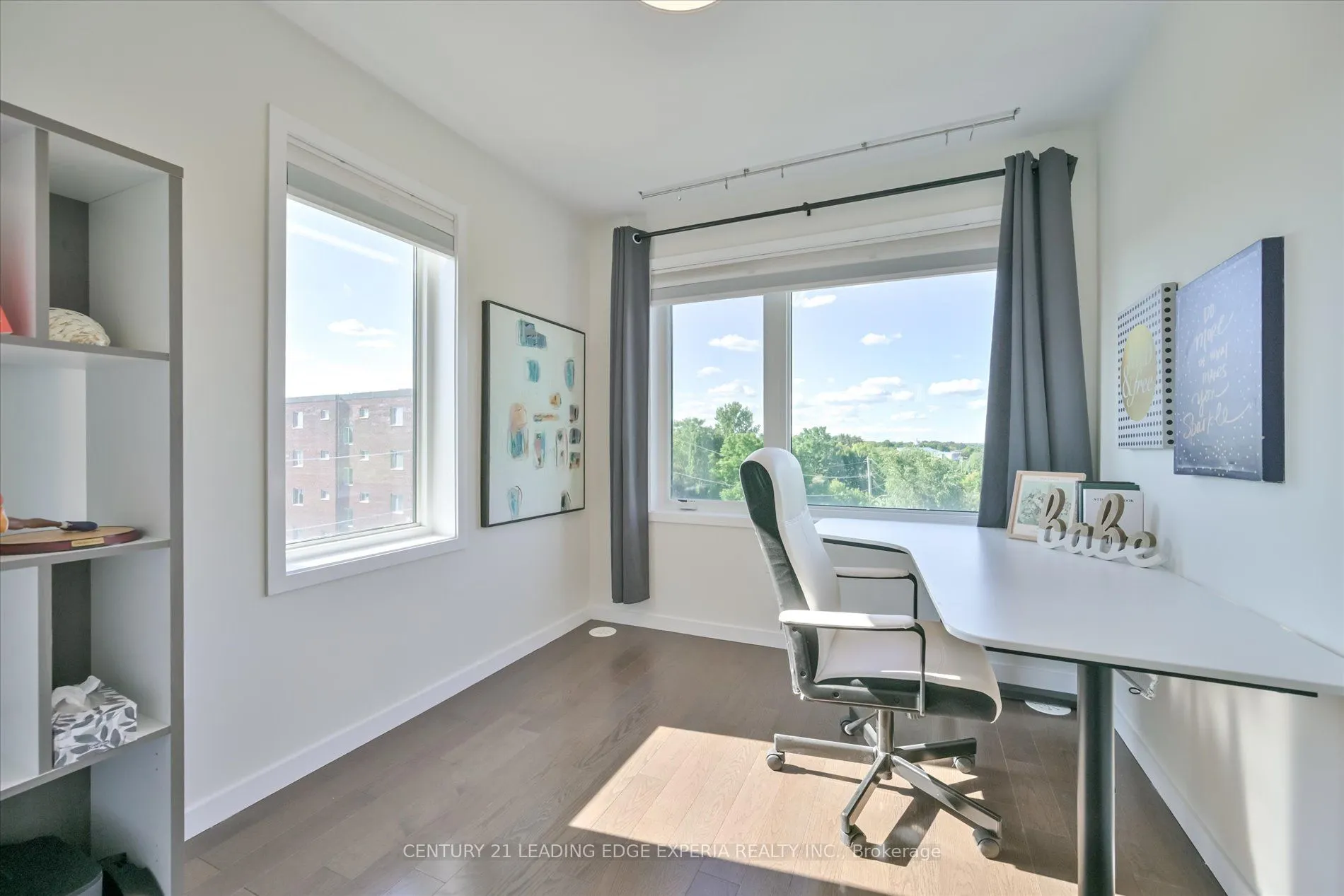 100 Alex Gardner Circle, #2