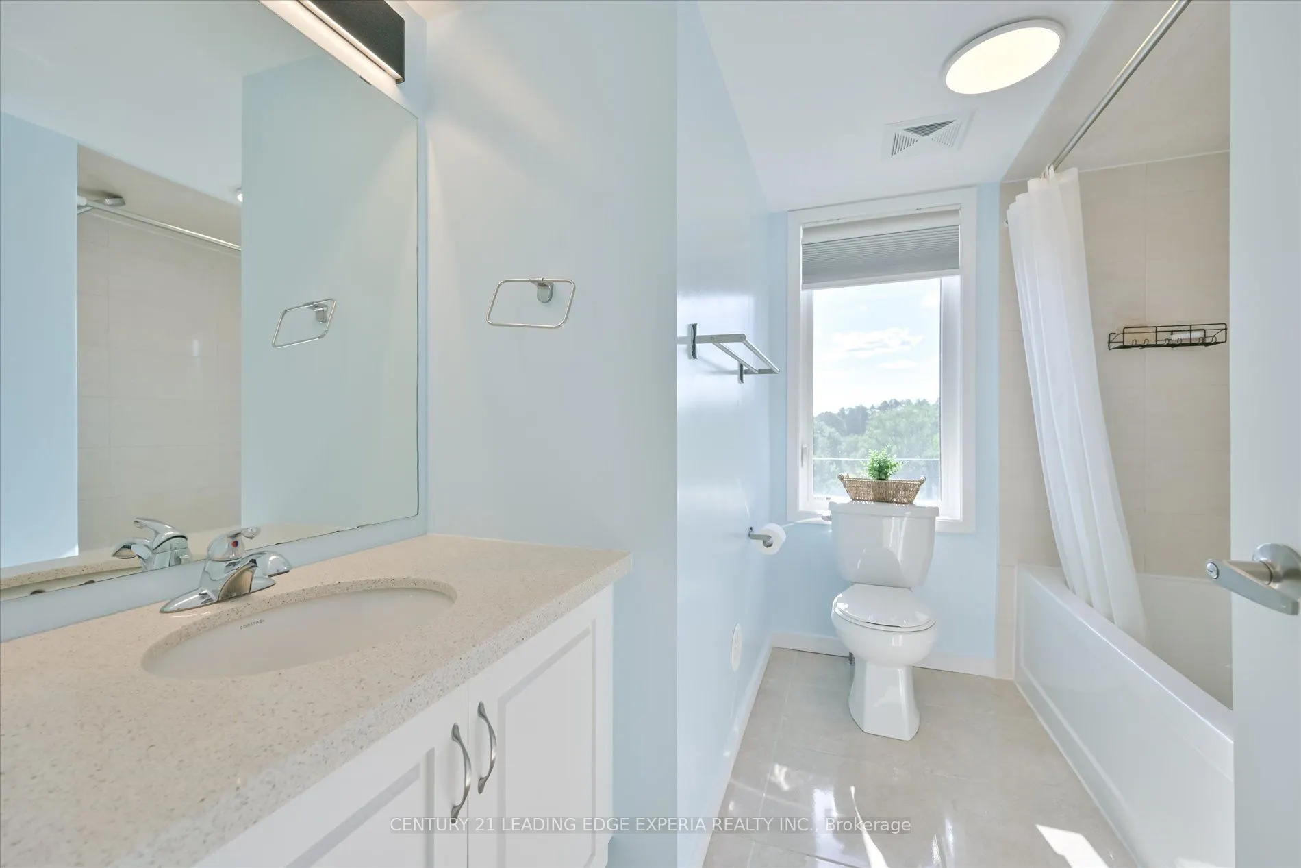 100 Alex Gardner Circle, #2