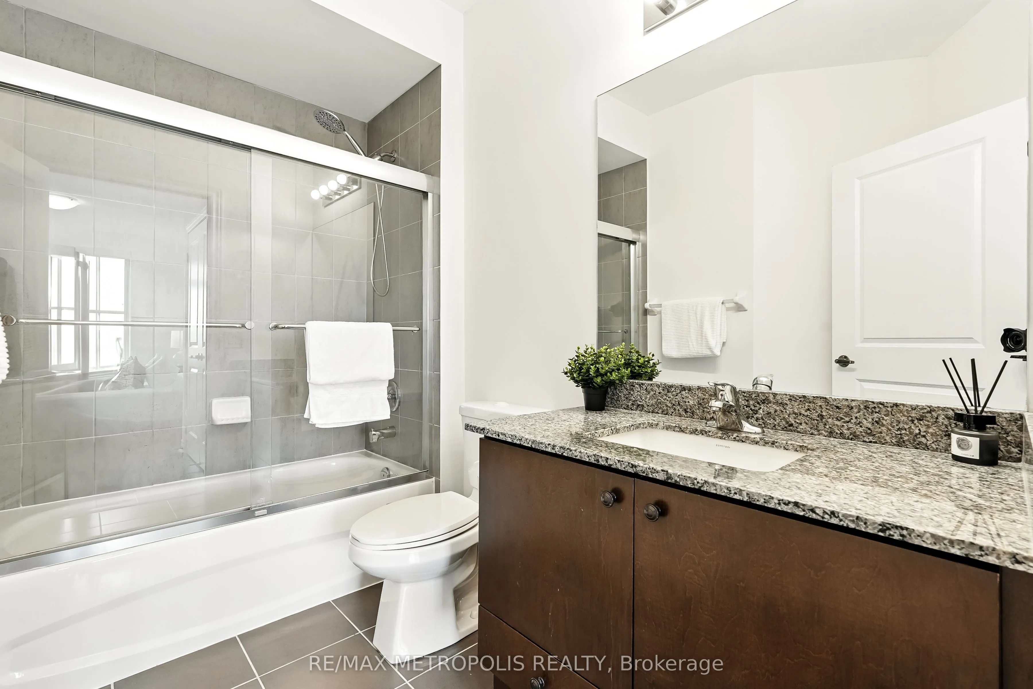 7325 Markham Road, #729