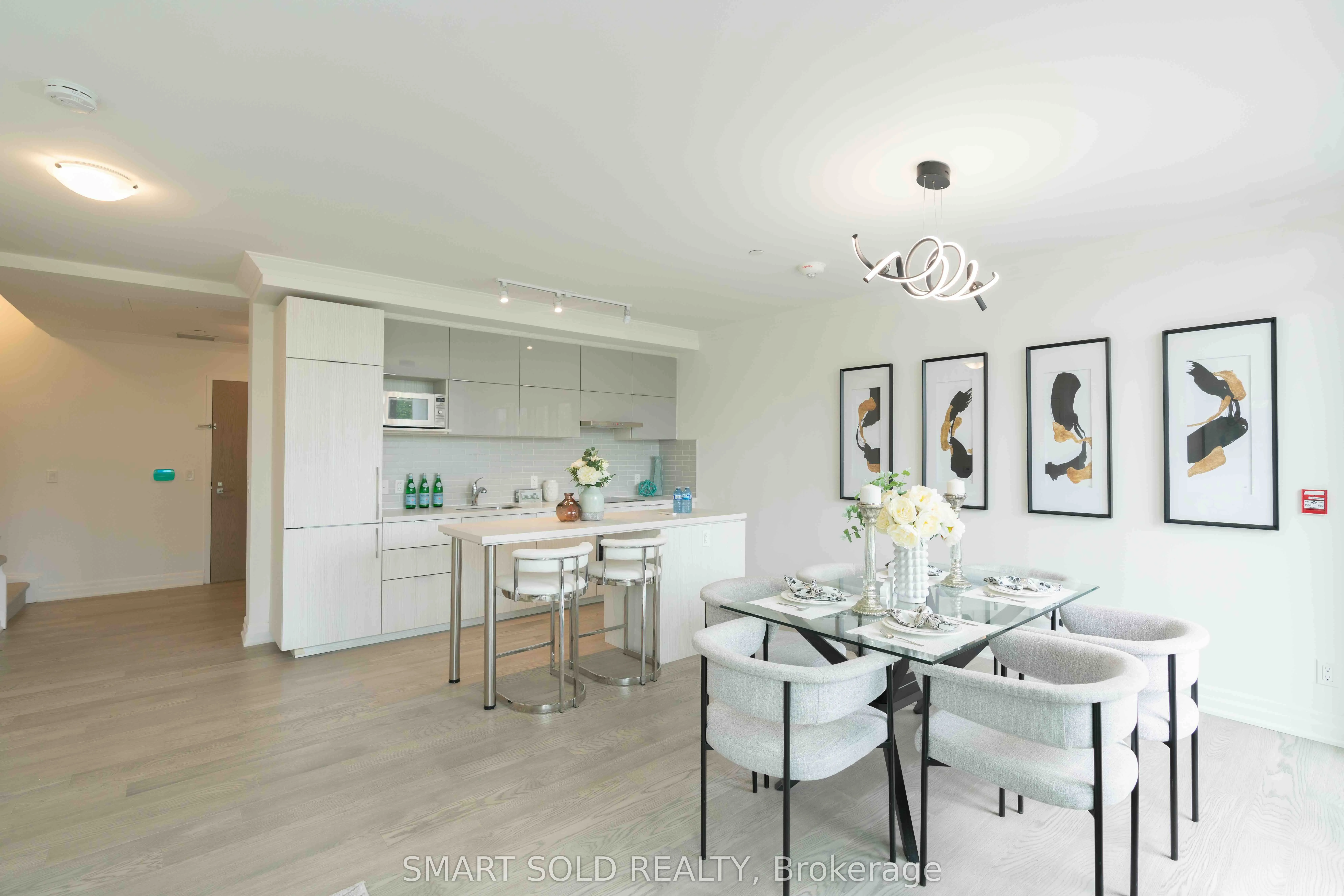 18 Rouge Valley Drive, #103