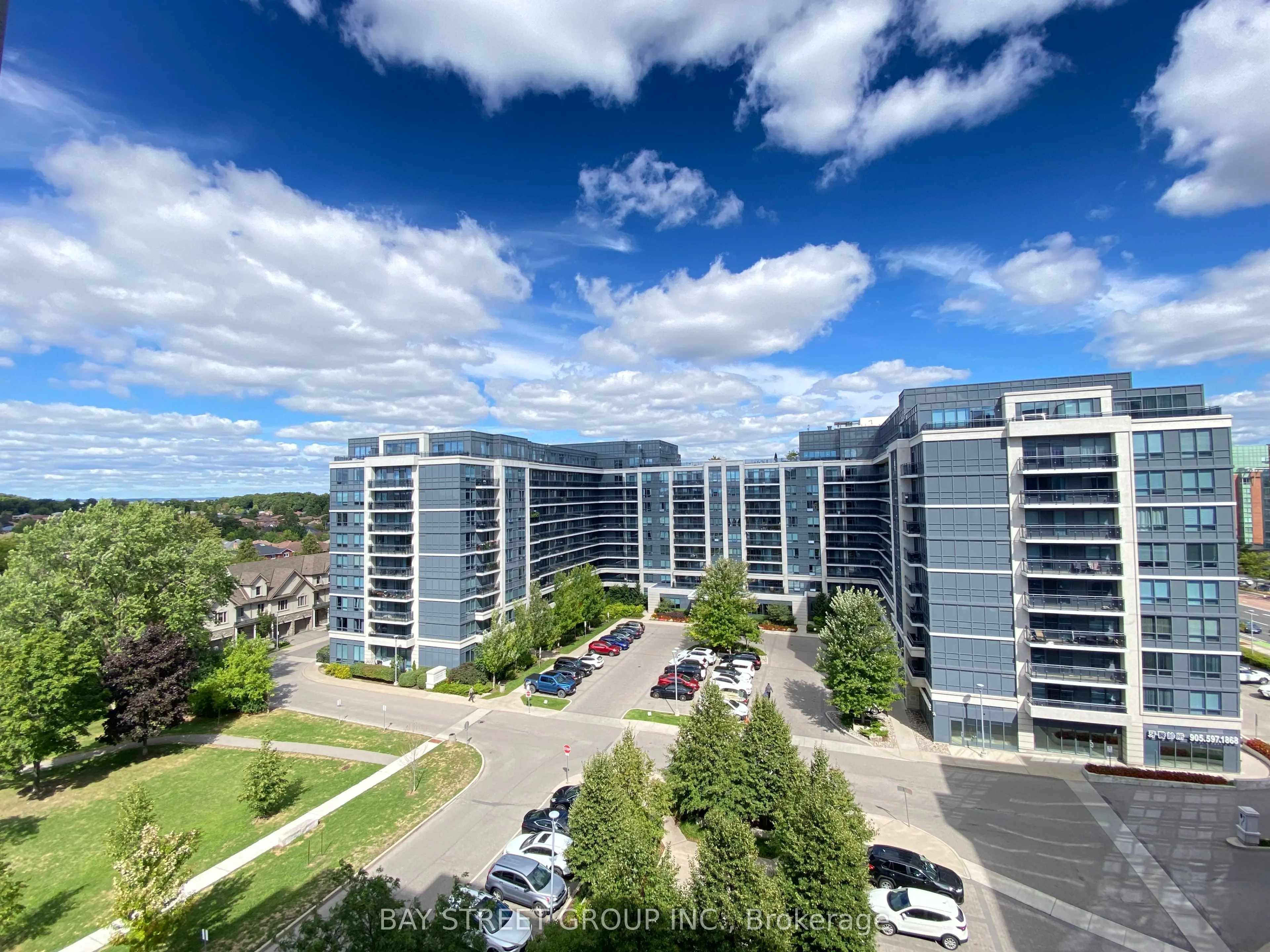 370 Highway 7 E, #925