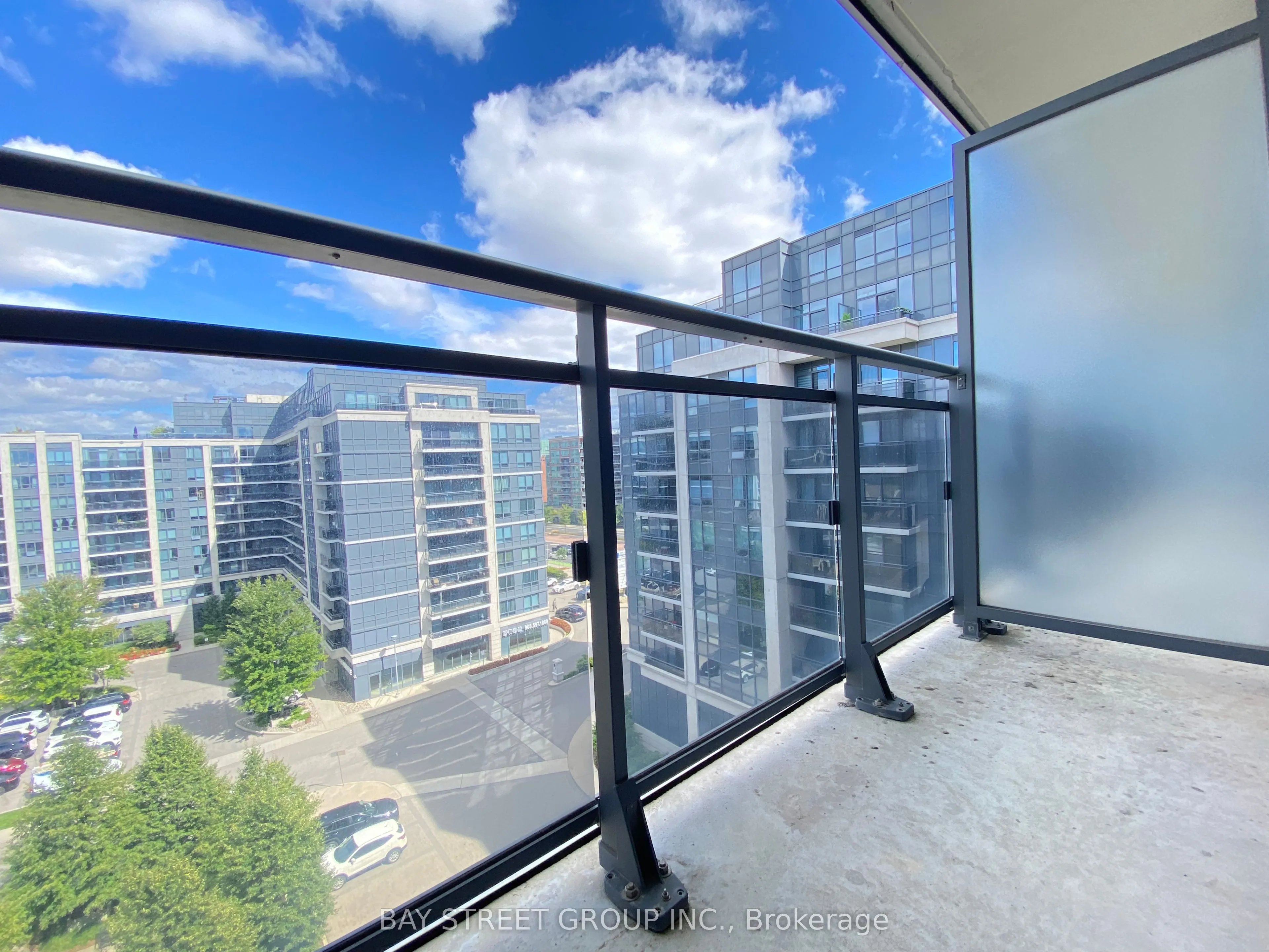 370 Highway 7 E, #925