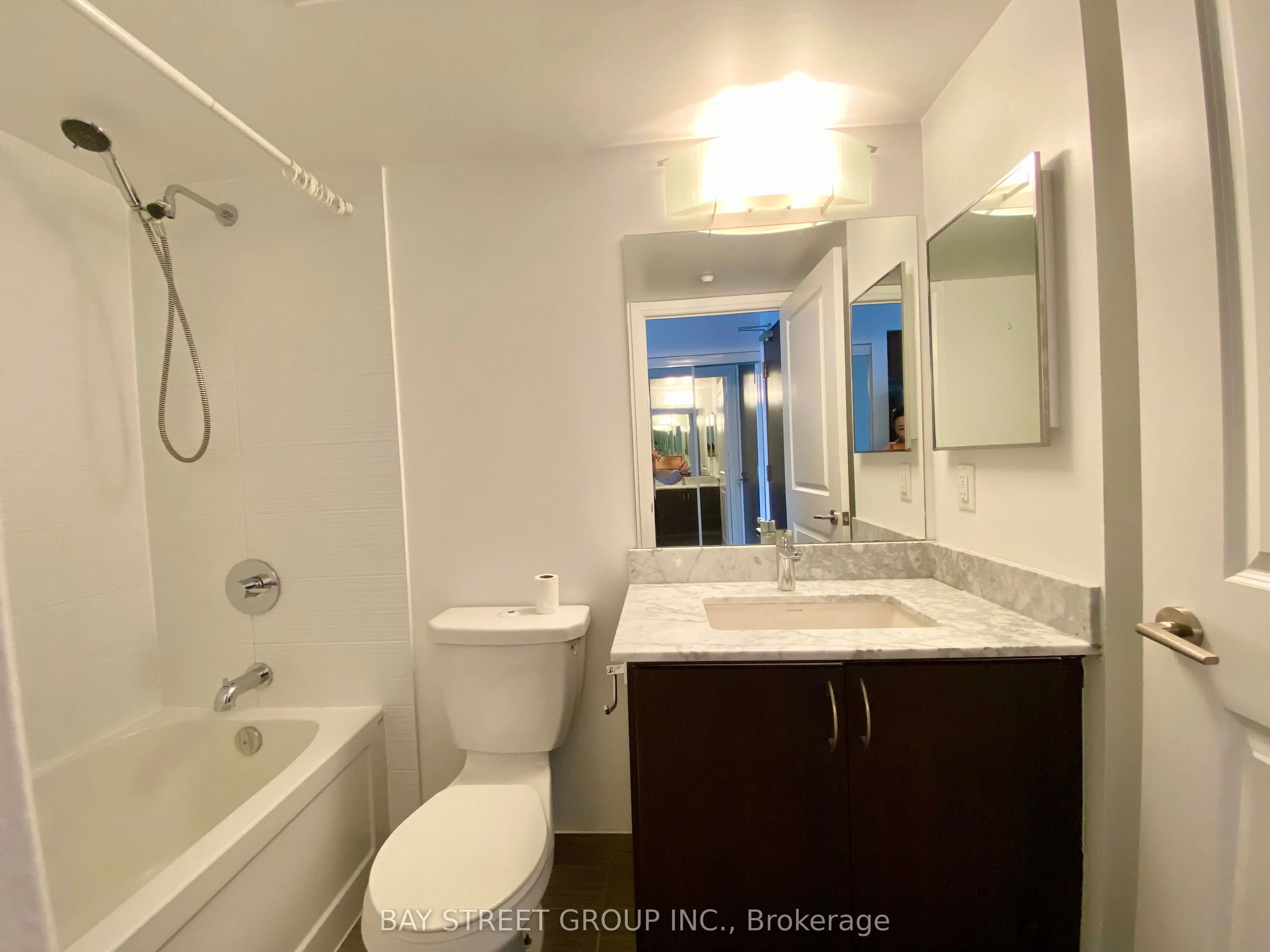 370 Highway 7 E, #925