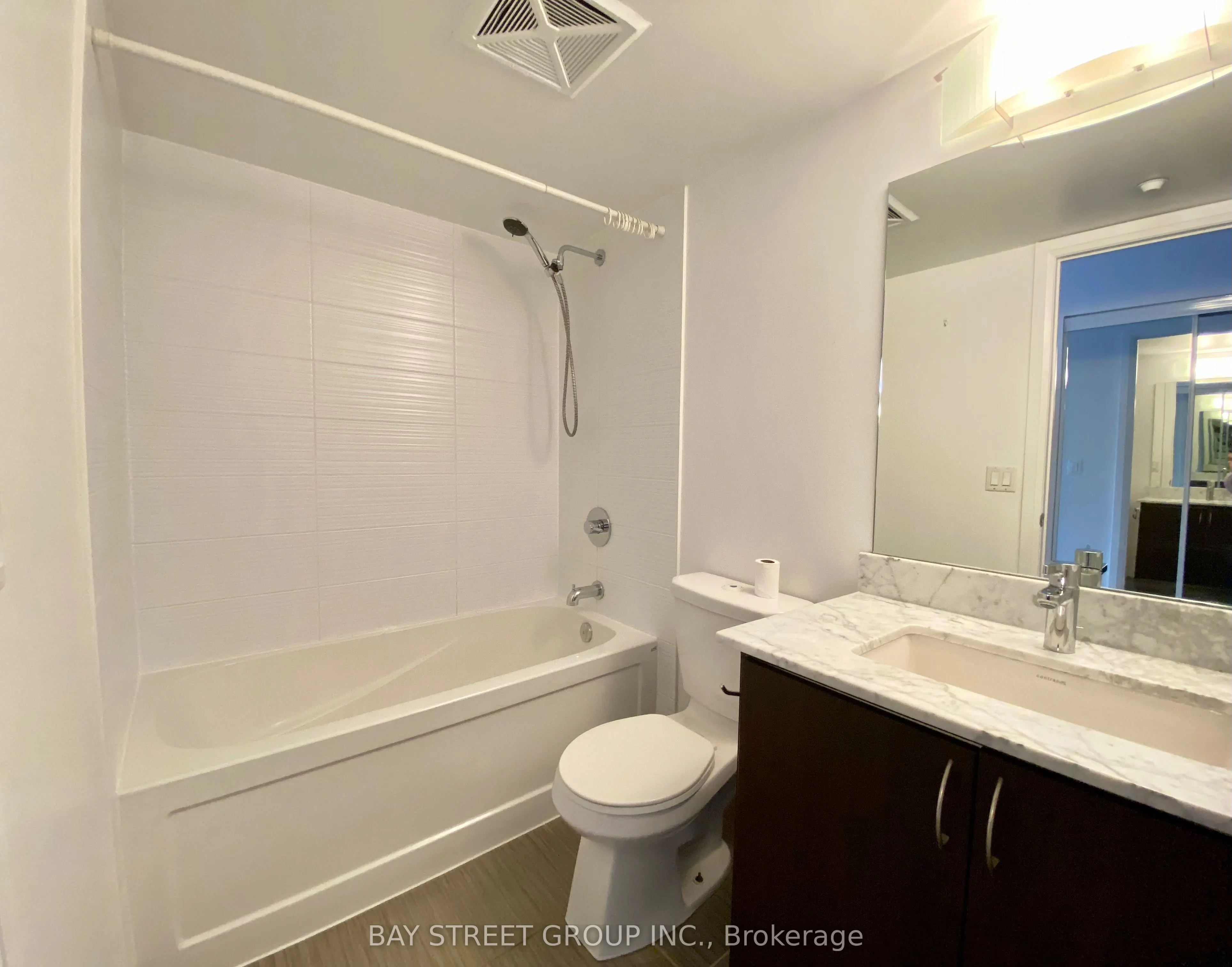 370 Highway 7 E, #925