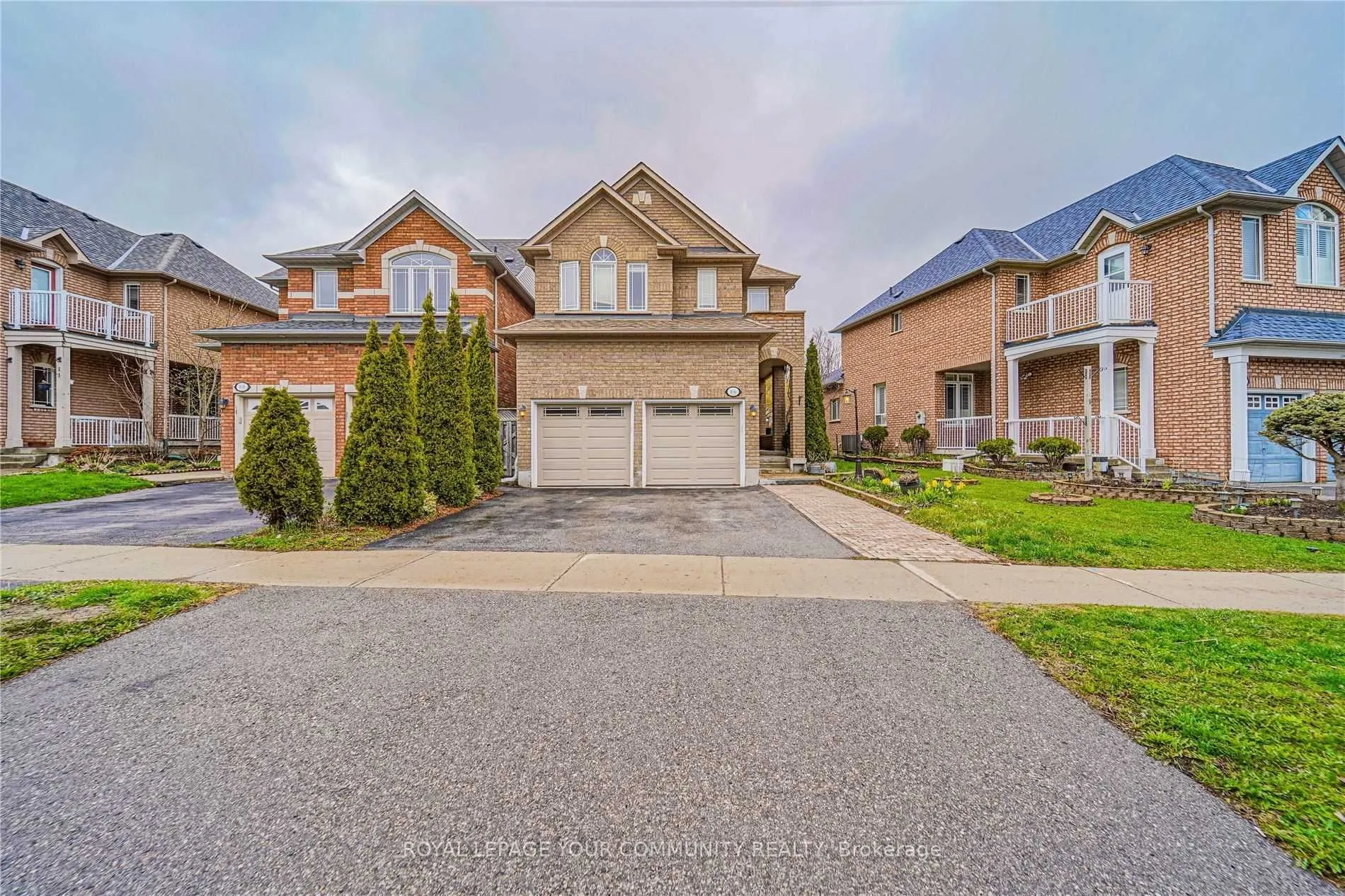 106 Snowy Meadow Avenue
