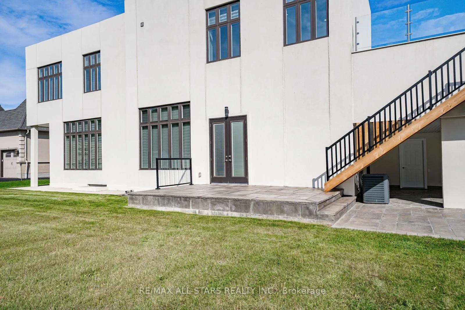 72 Grayfield Drive