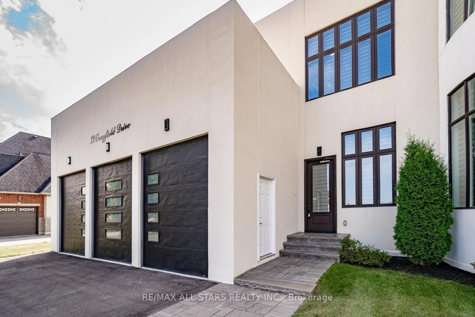 72 Grayfield Drive