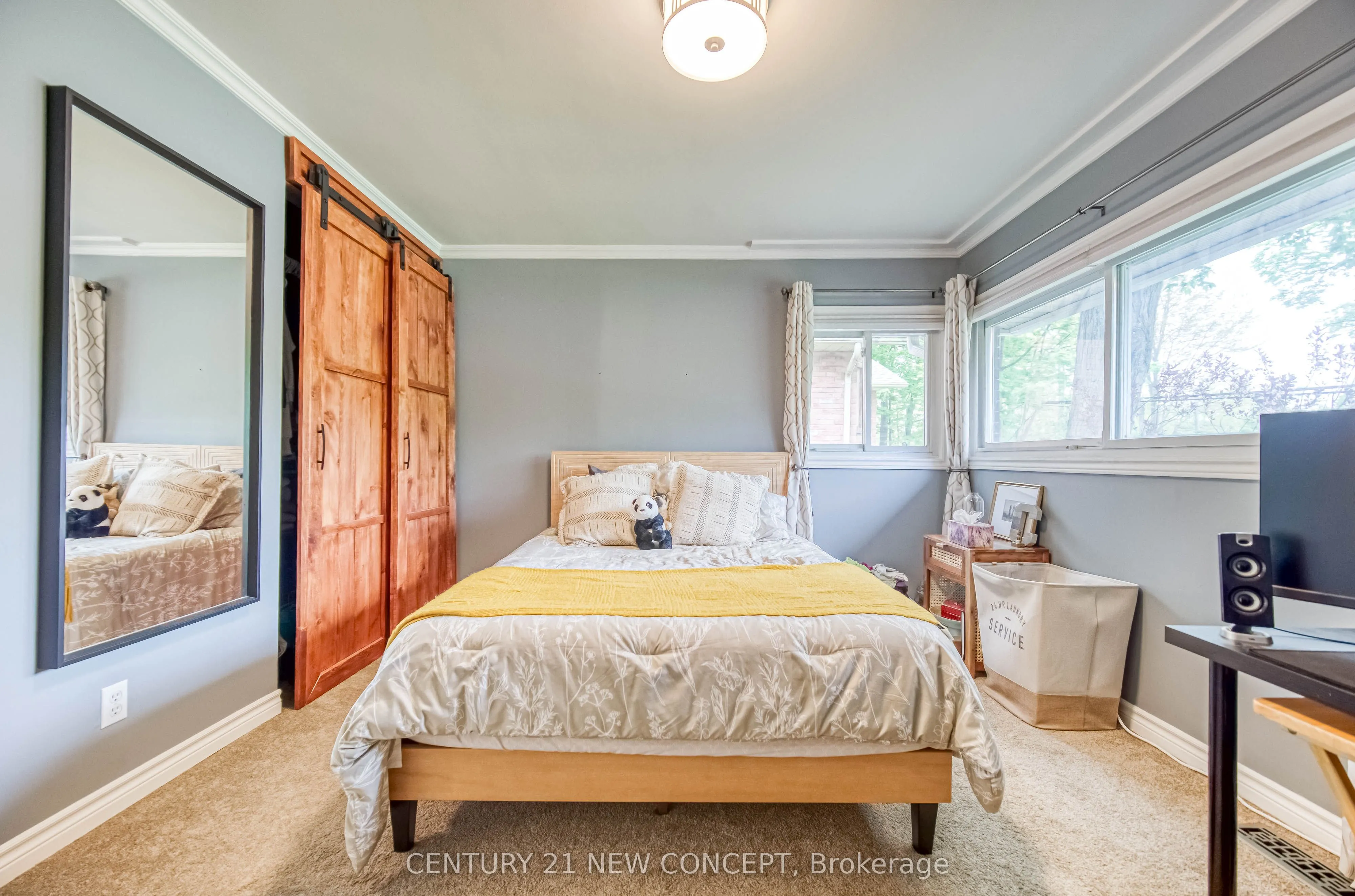 5531 Black River Road