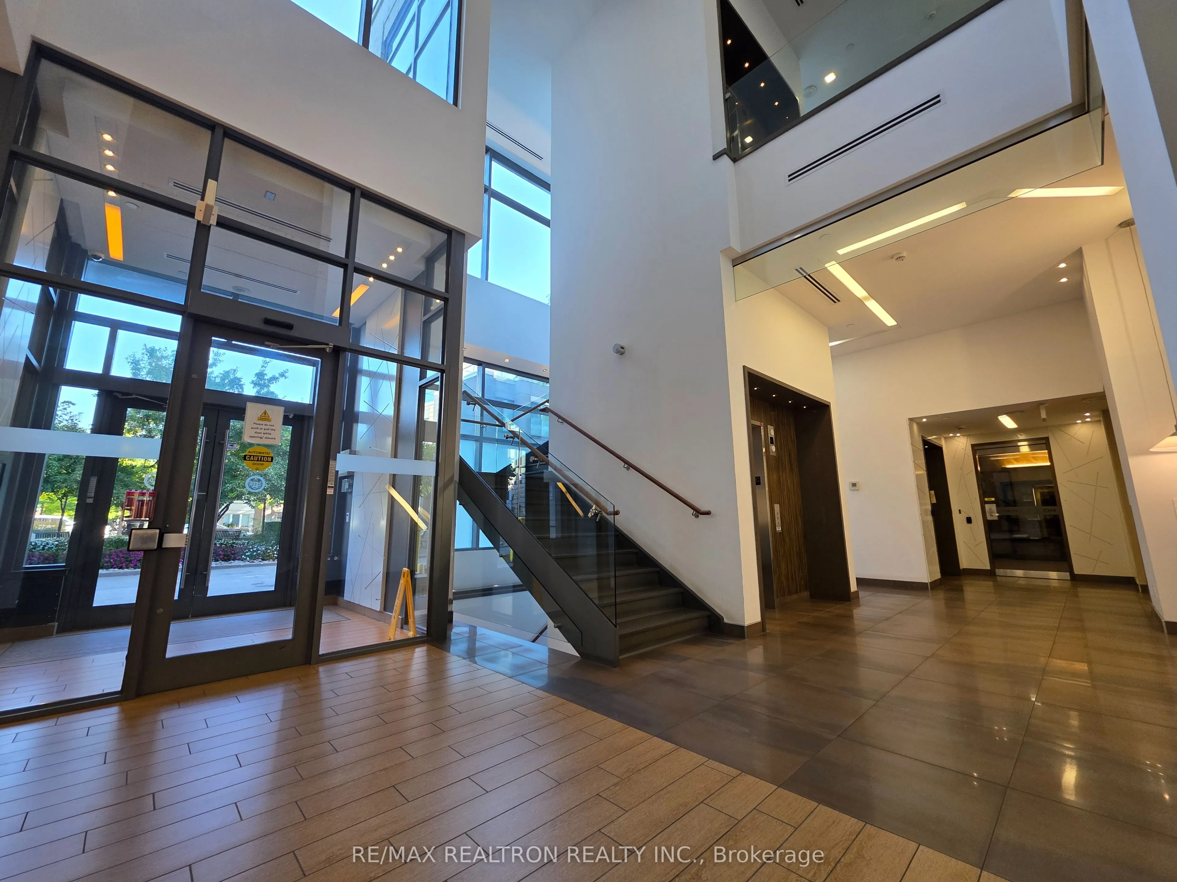 325 South Park Road, #712
