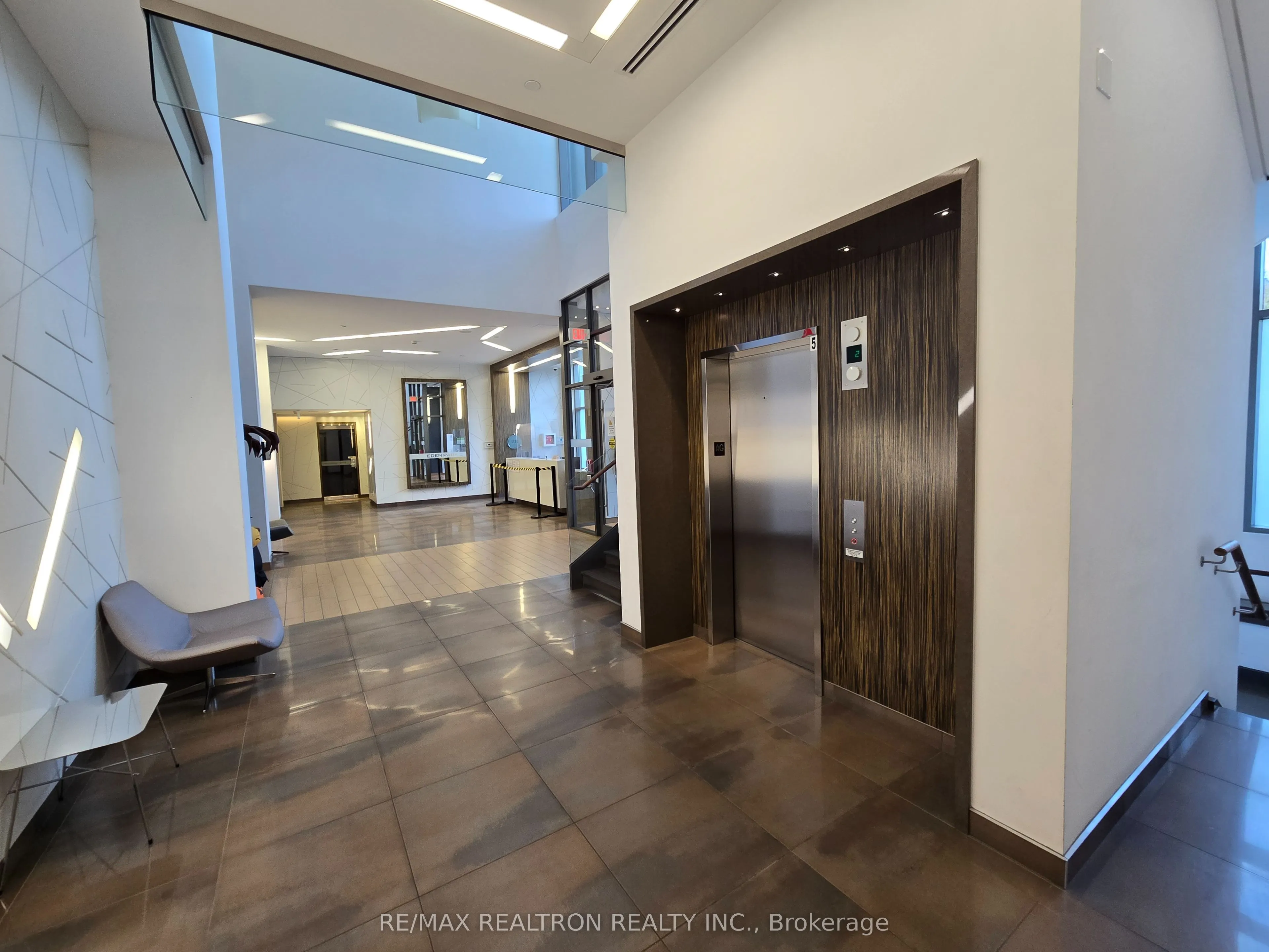 325 South Park Road, #712