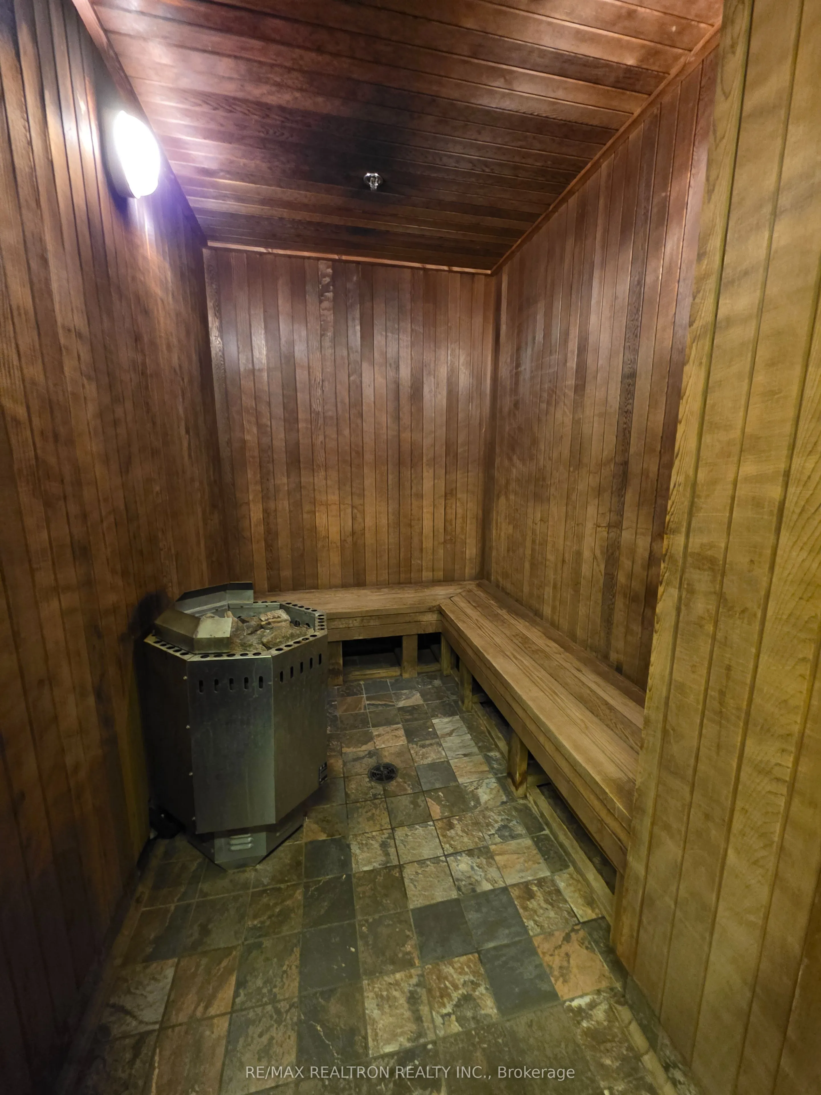 325 South Park Road, #712