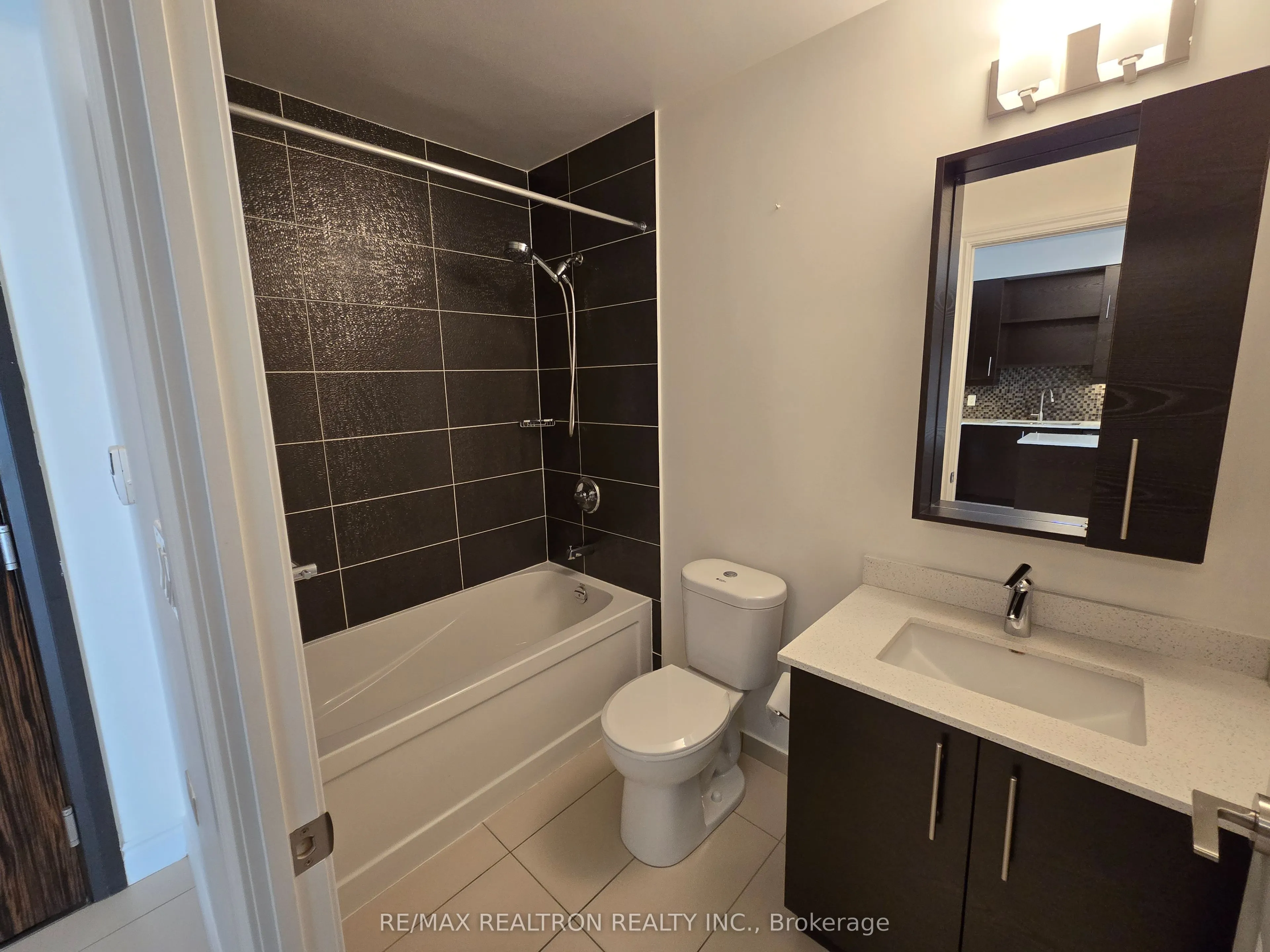 325 South Park Road, #712