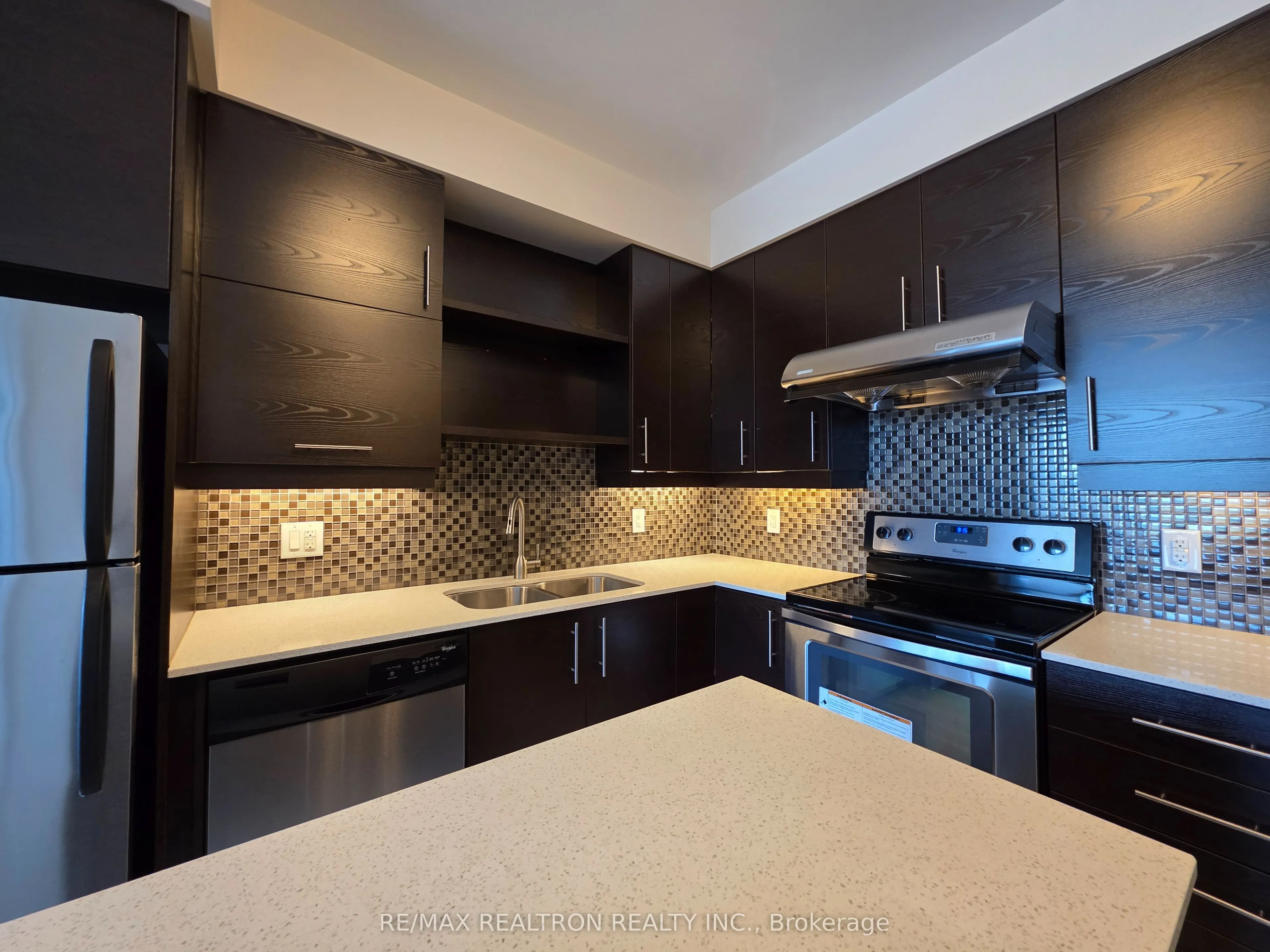 325 South Park Road, #712