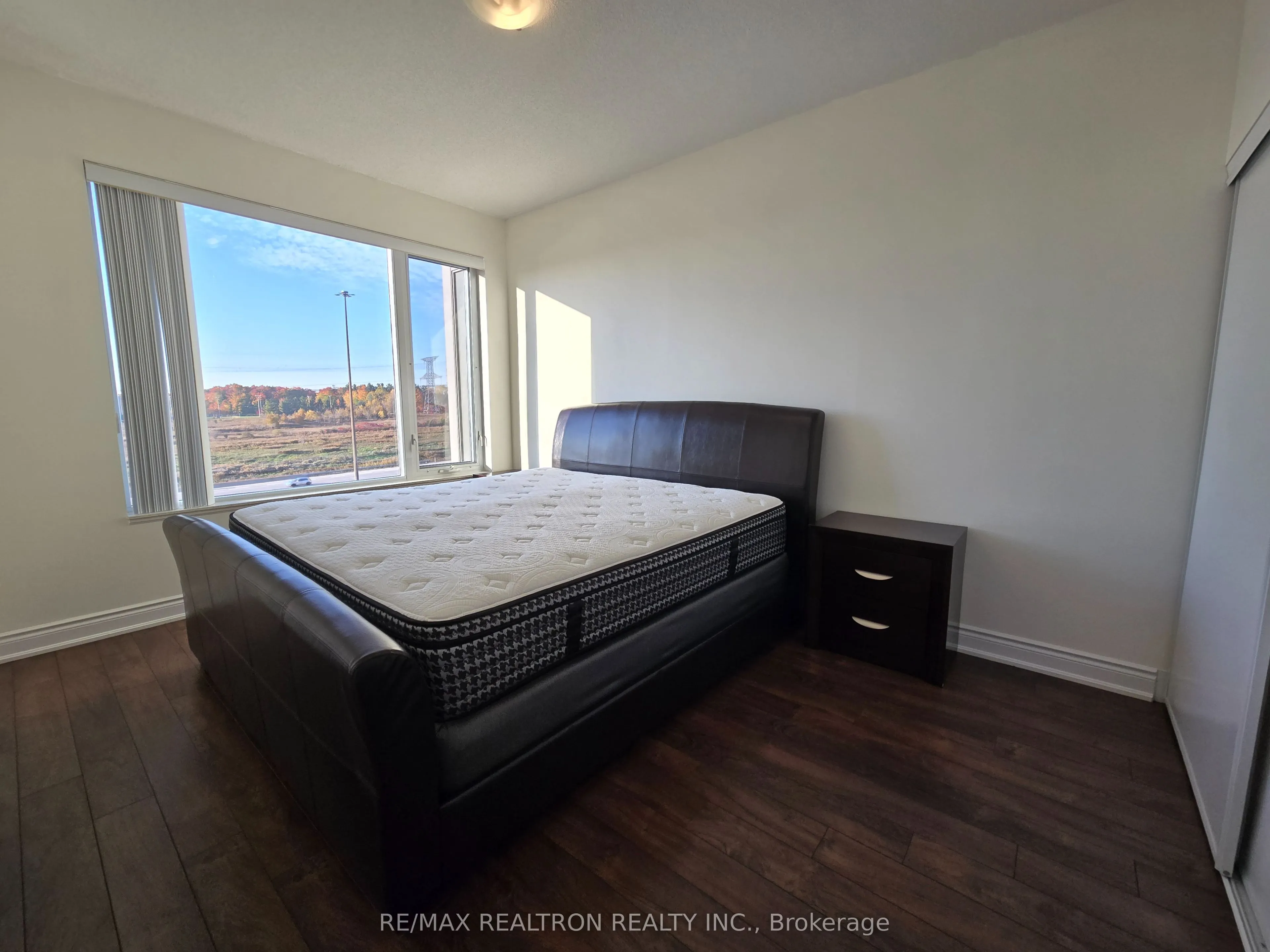 325 South Park Road, #712